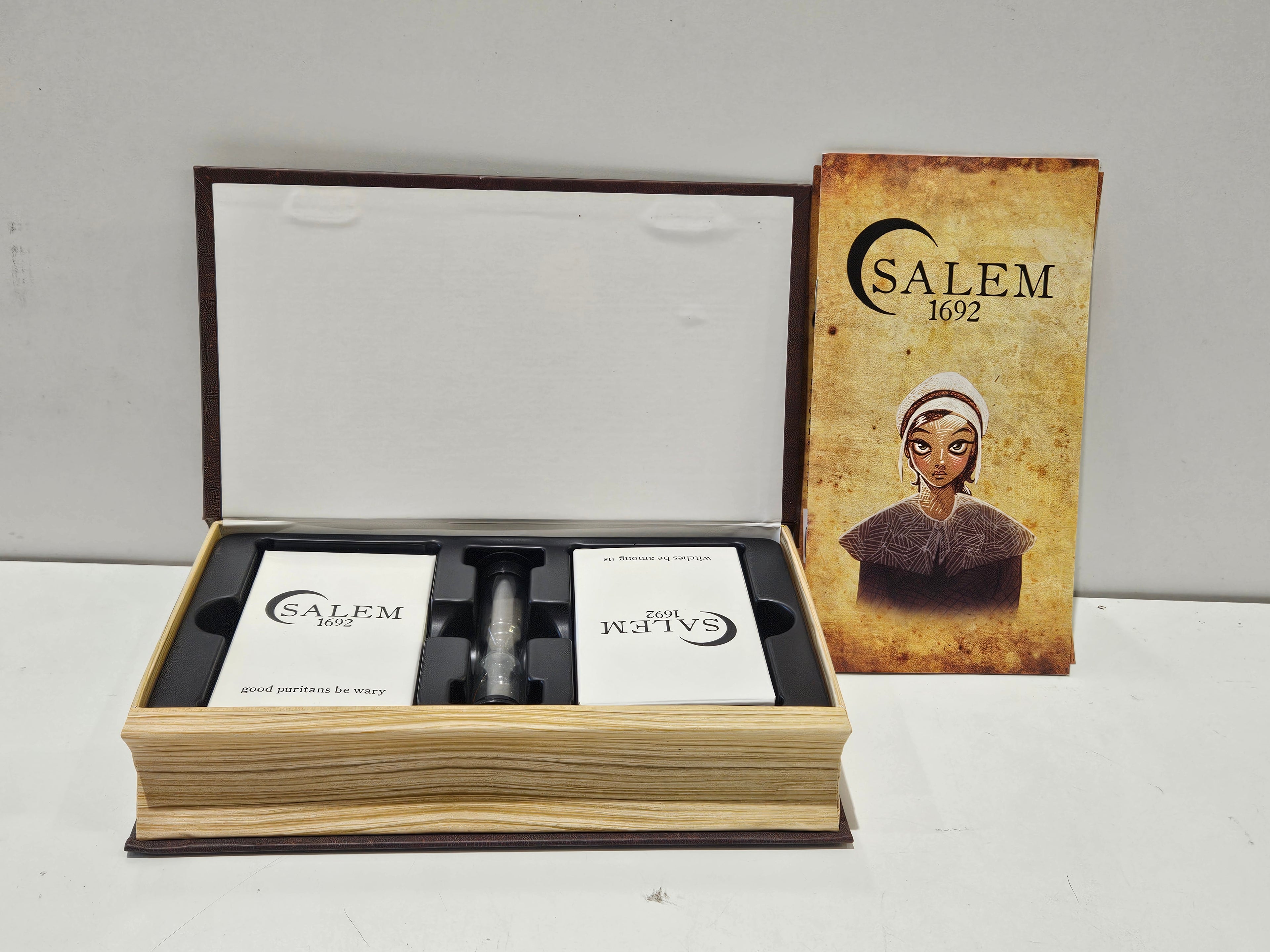 Salem 1692 Dark Cities Deluxe Book Edition Card Game Facade Games Complete