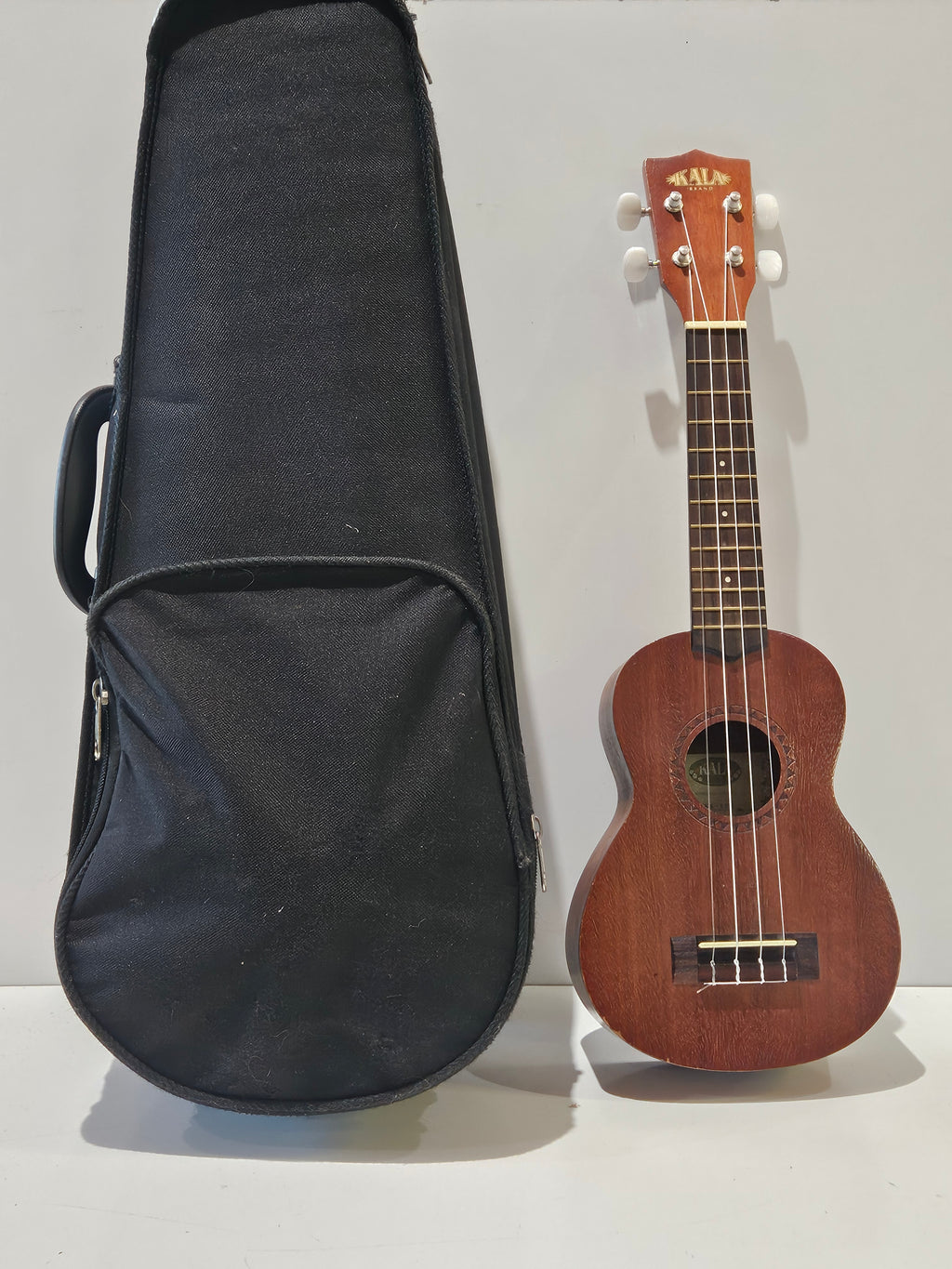 Kala KA-15S Mahogany Soprano Ukulele With Hard Shell Case 4 String Instrument