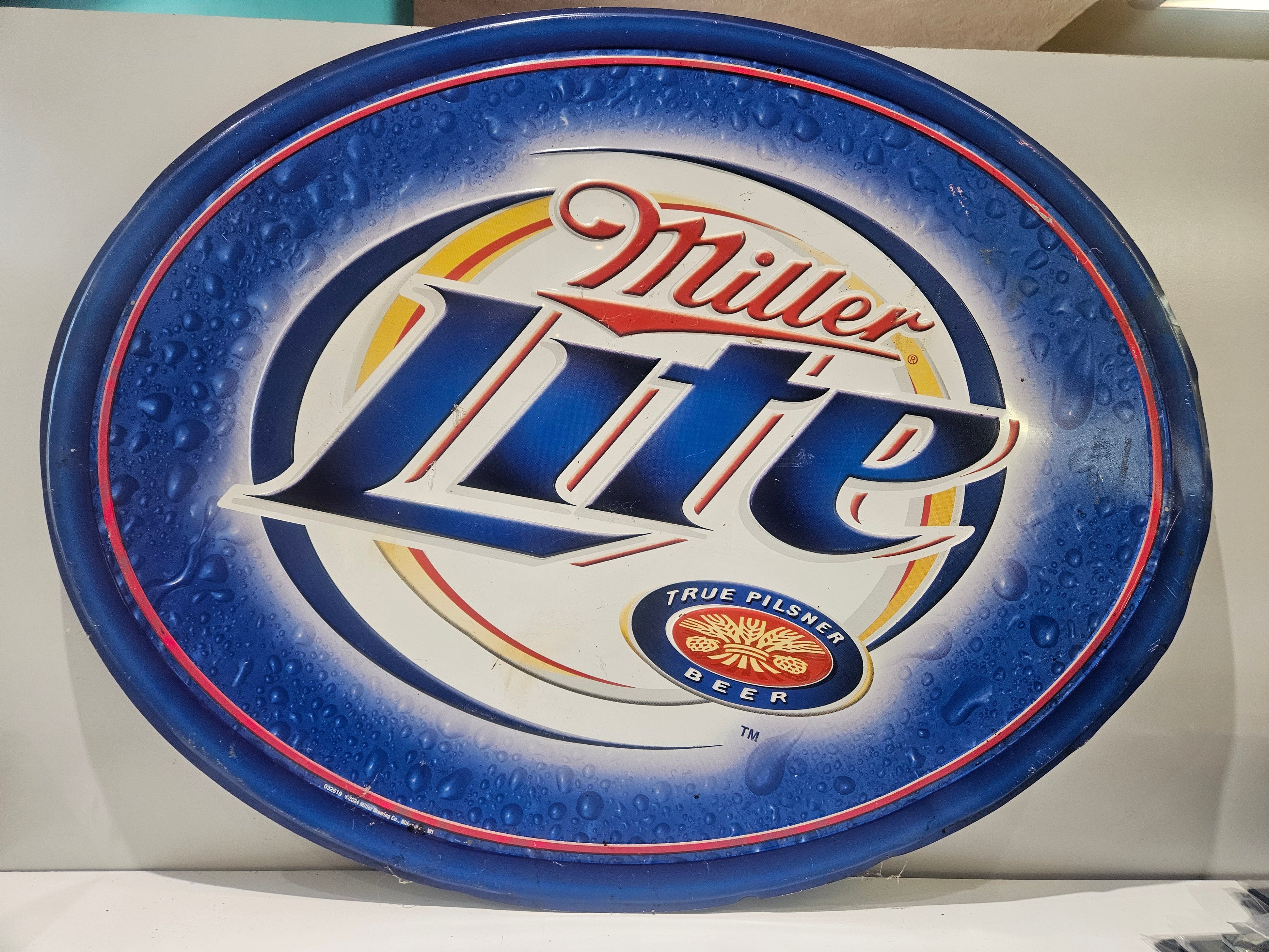 Vintage Miller Lite True Pilsner Beer Advertising Metal Serving Tray Sign Decor