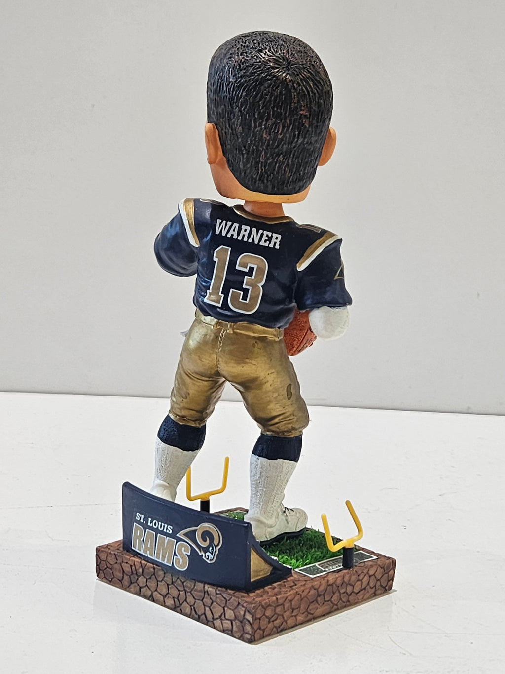 Vintage Kurt Warner St. Louis Rams #13 NFL Quarterback Bobblehead Collectible