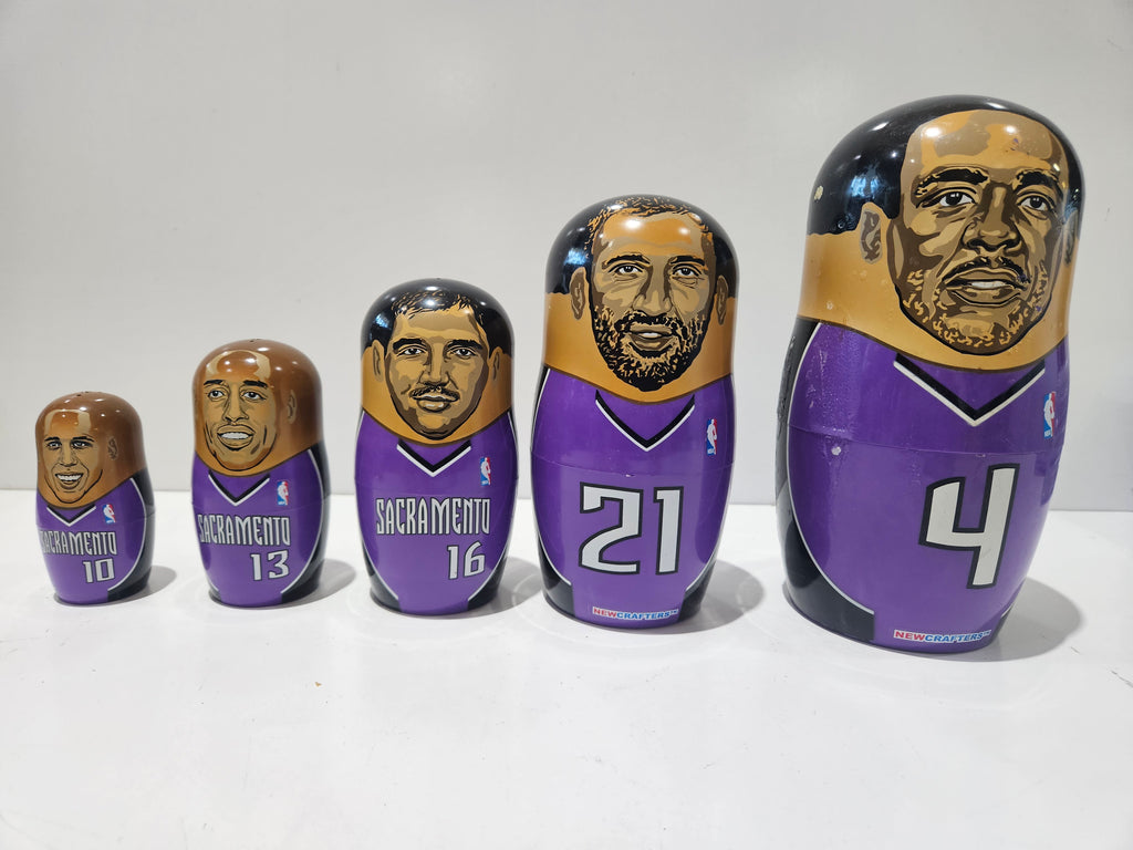 2003 Newcrafters Sacramento Kings NBA Nesting Dolls 5pc Set Bibby Webber