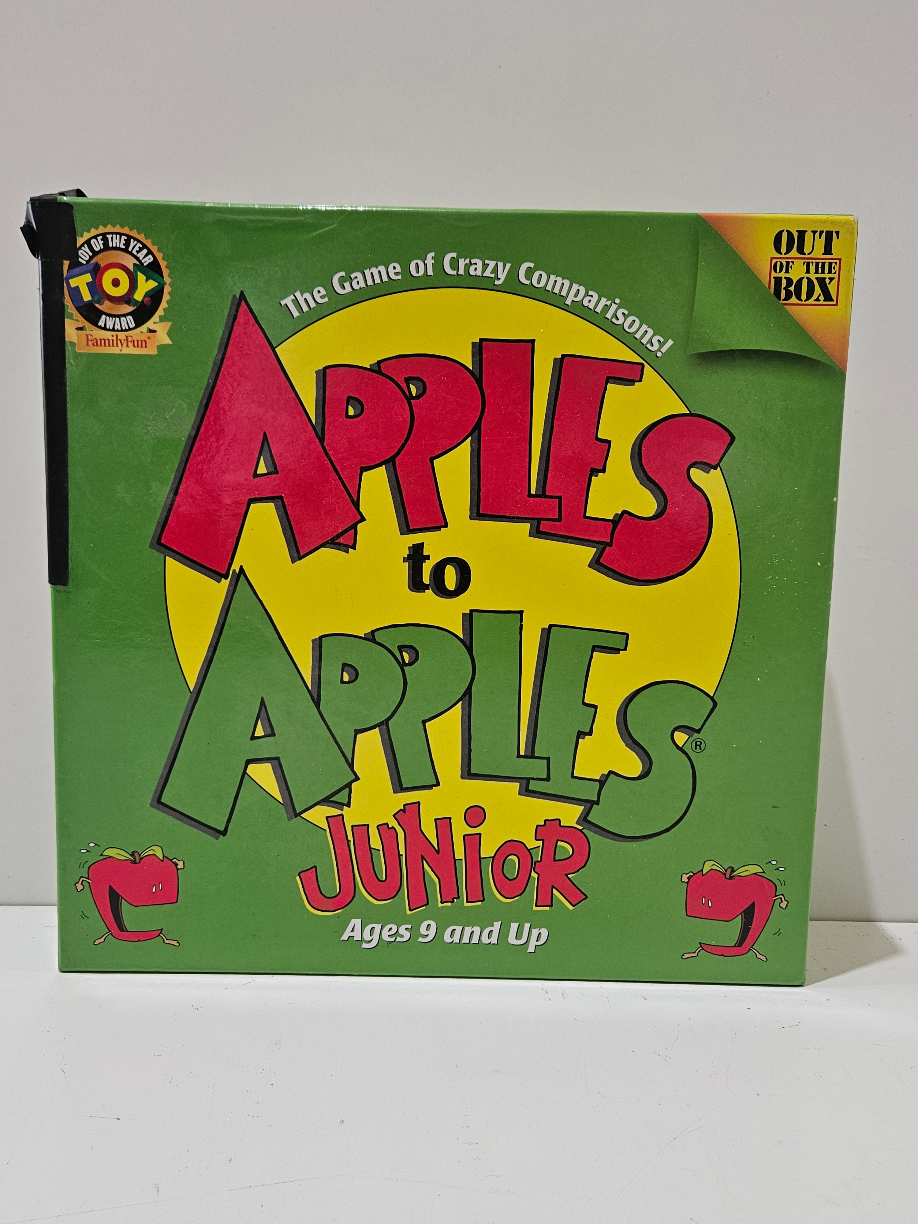 Apples To Apples Junior Family Party Board Game Ages 9+ Out Of The Box 2007
