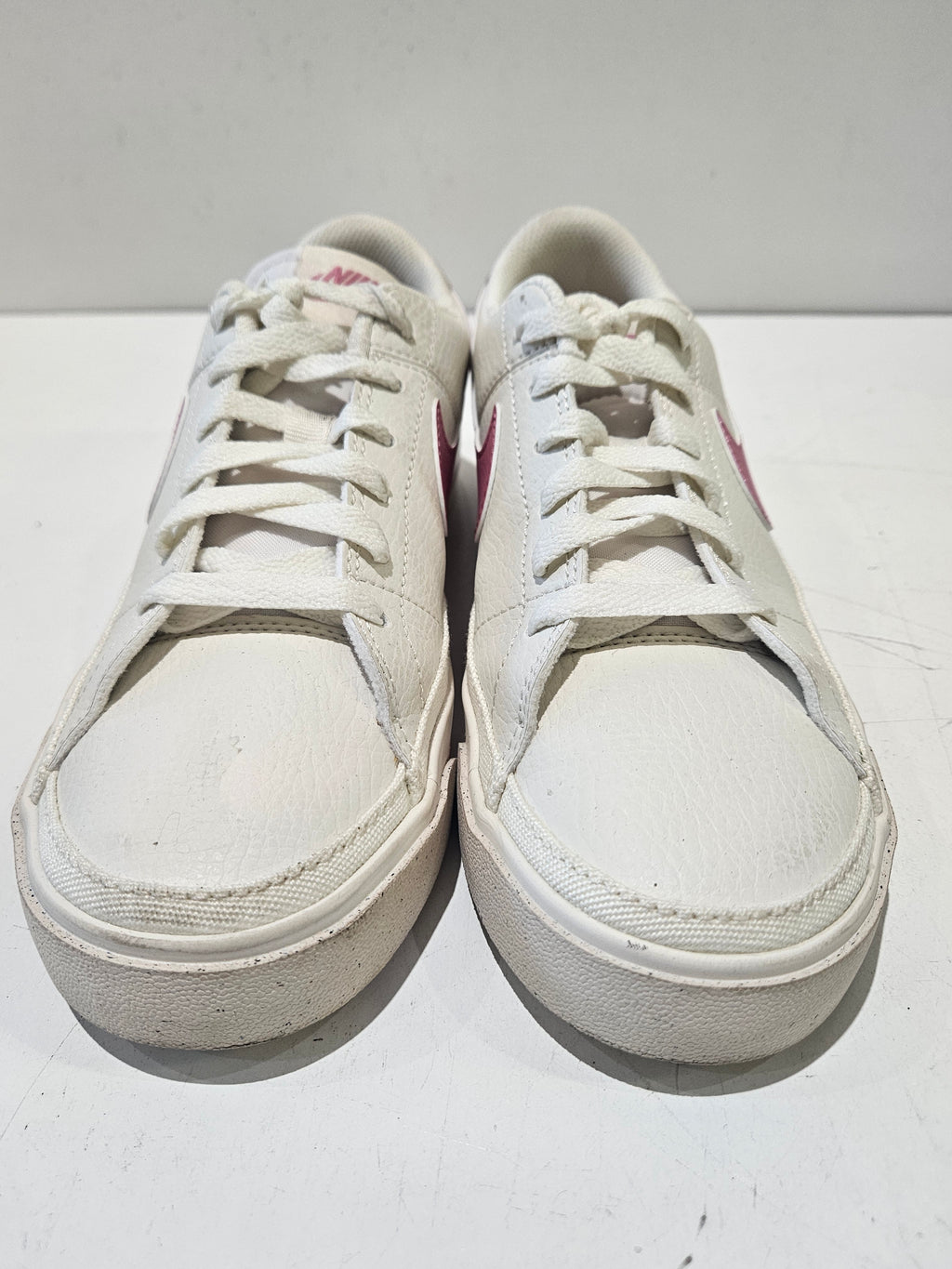 Nike Court Legacy Next Nature White Pink Low Top Sneakers Women's Size 7 Shoes