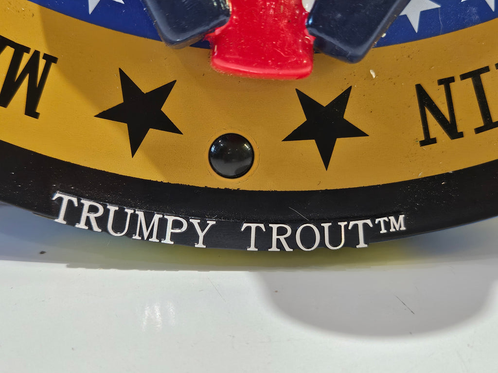 Trumpy Trout Animated Singing Fish Wall Plaque Michael Casey Model 6900 Talking