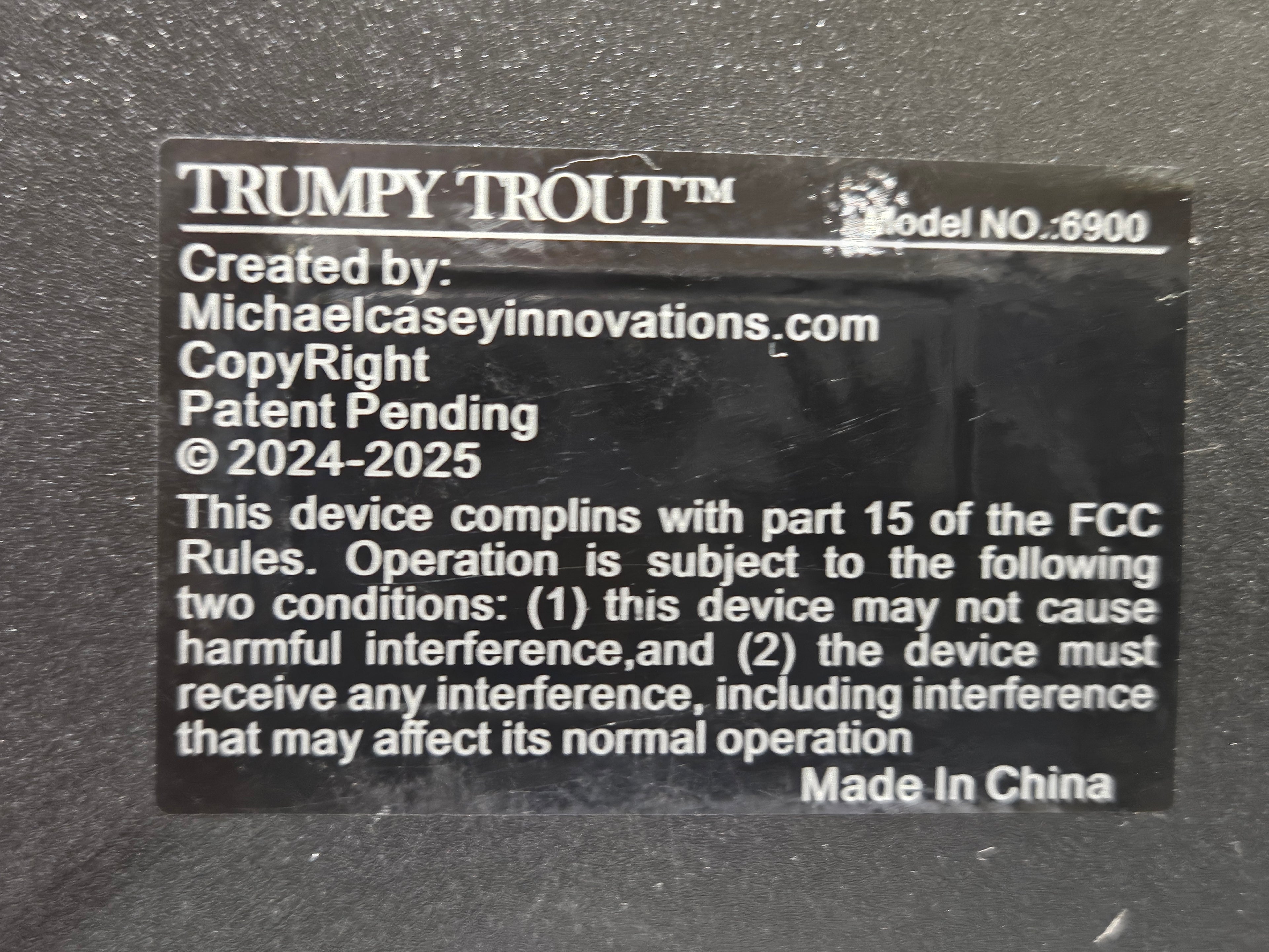 Trumpy Trout Animated Singing Fish Wall Plaque Michael Casey Model 6900 Talking
