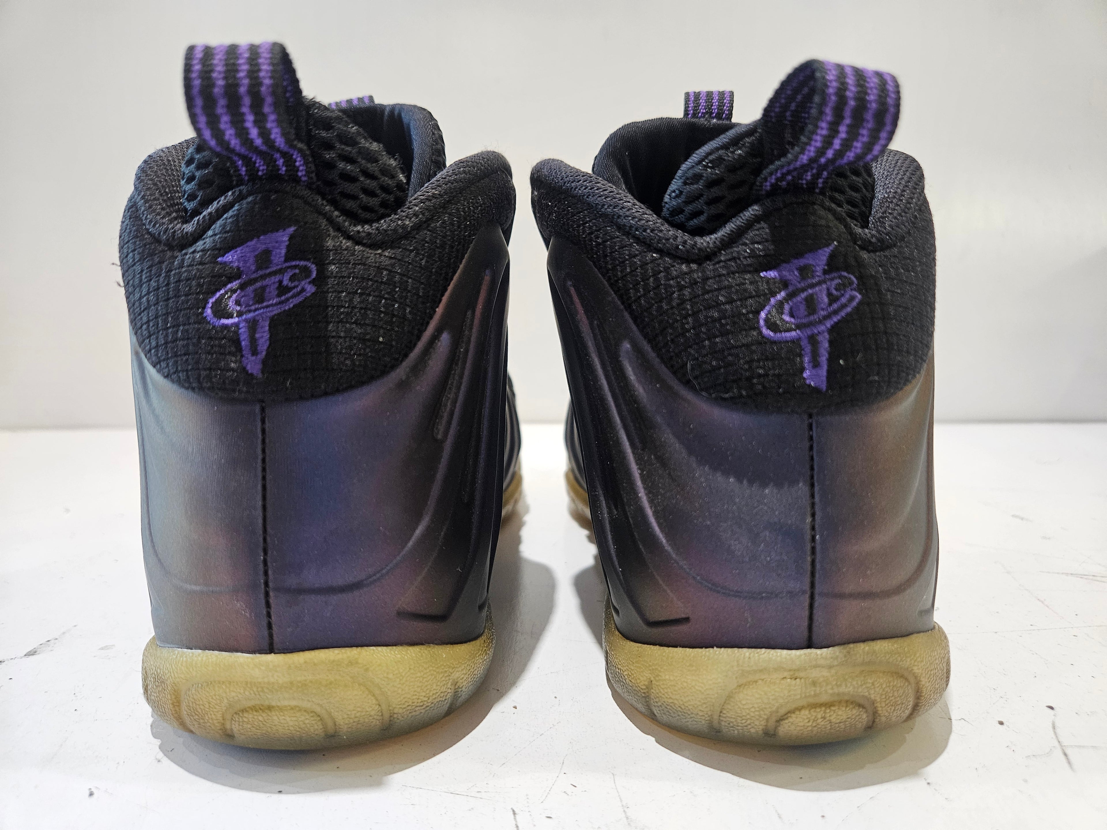 Nike Air Foamposite One Eggplant Purple Black Youth Size 4.5Y Basketball Shoes