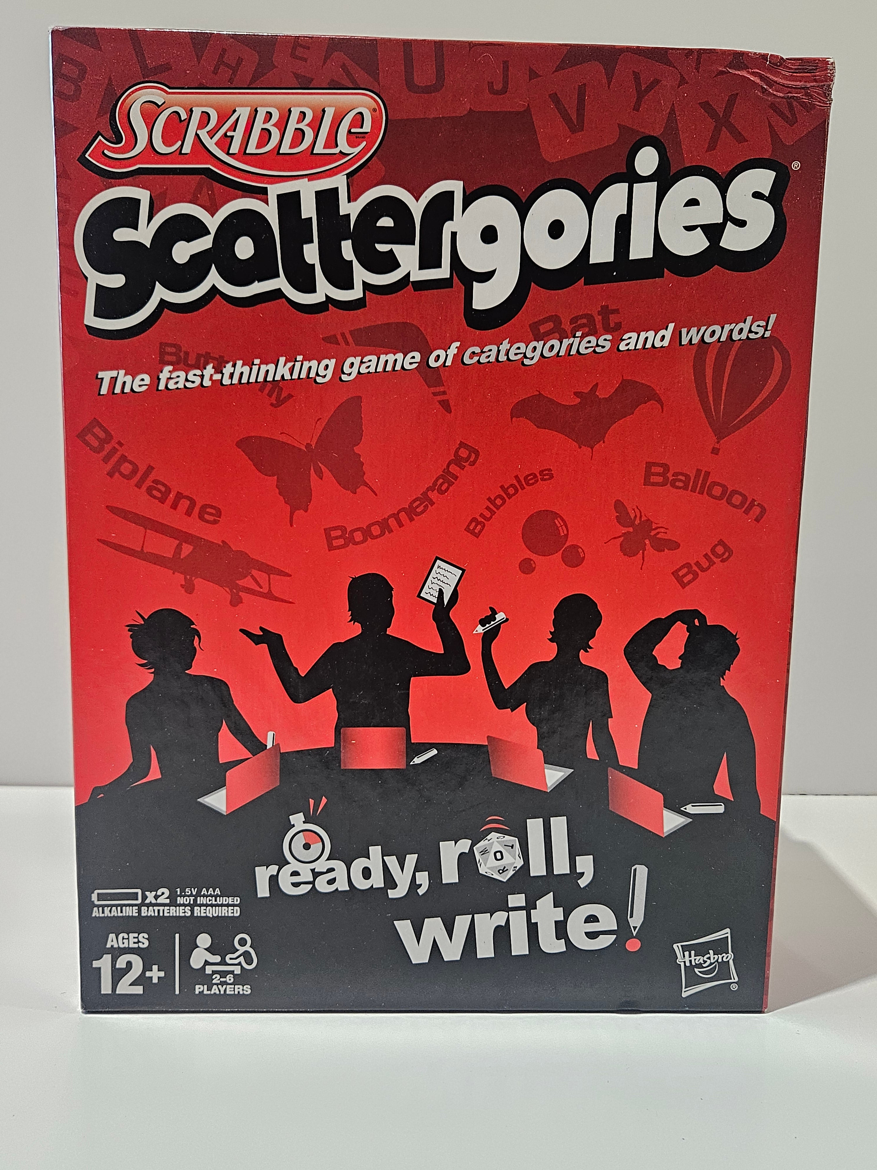 Hasbro Scrabble Scattergories Board Game 2012 Complete Party Word Game 2-6 Players