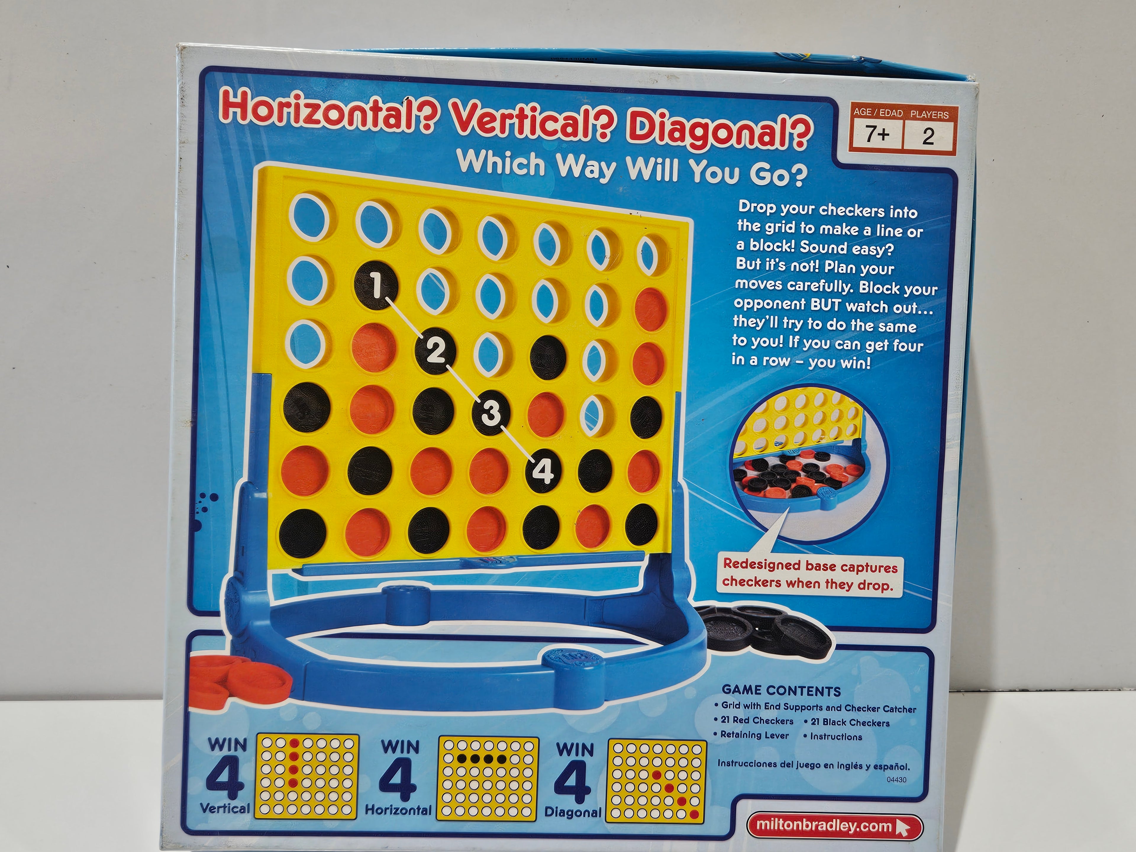 Milton Bradley Connect 4 Original Strategy Board Game Kids Ages 7+ Complete