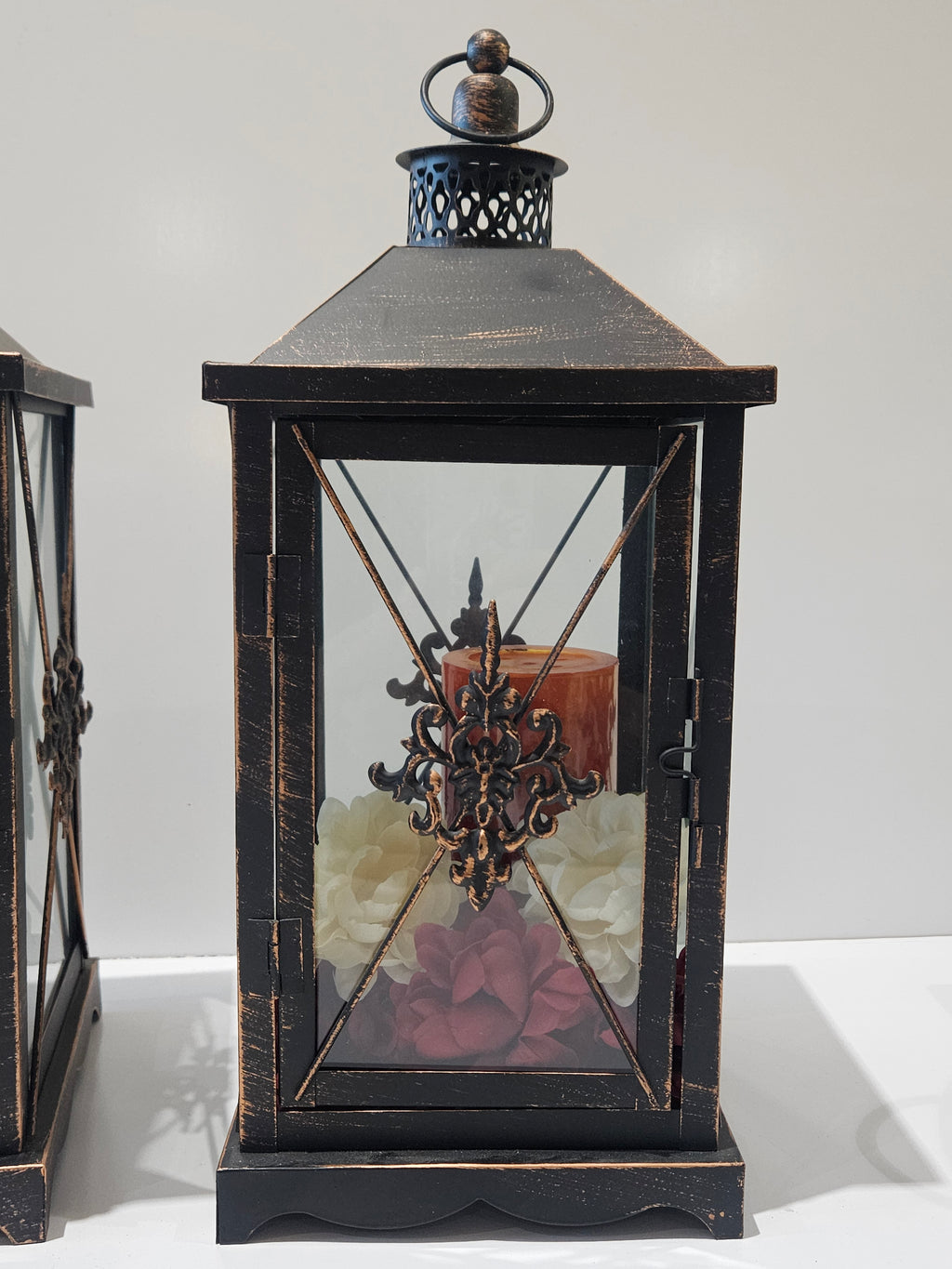 Set Of 2 Rustic Metal Glass Decorative Candle Lanterns Floral Centerpiece Decor