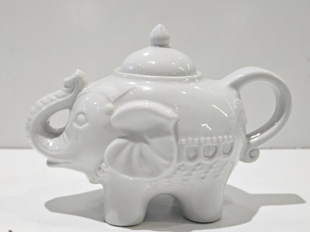 White Ceramic Elephant Teapot Decorative Novelty Tea Pot With Lid Collectible