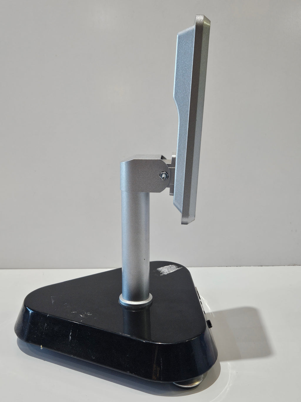 Richtech V2 Automated AI Temperature Screening System Facial Recognition Kiosk