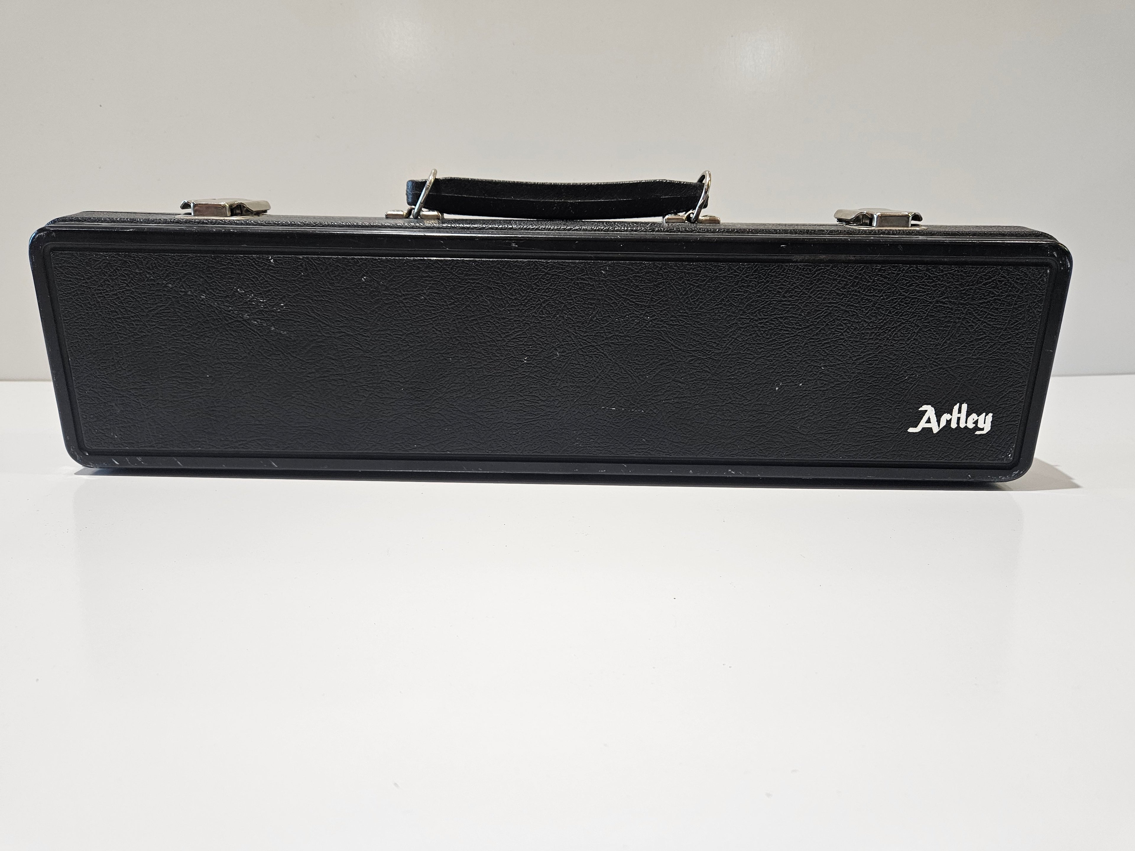 Artley Silver Plated Student Concert Flute With Hard Case Bert Murdock Music