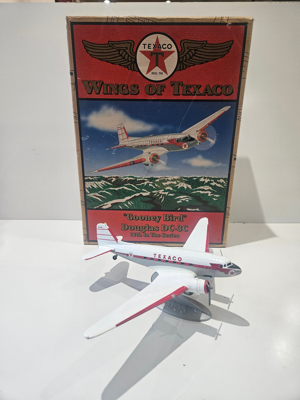 1993 Wings Of Texaco Gooney Bird Douglas DC-3C Die Cast Airplane Bank With Box