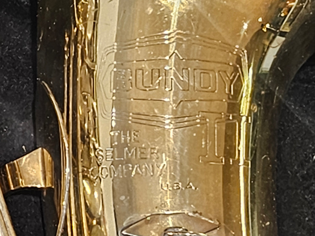 Bundy II Alto Saxophone By Selmer USA With Hard Case Student Band Instrument