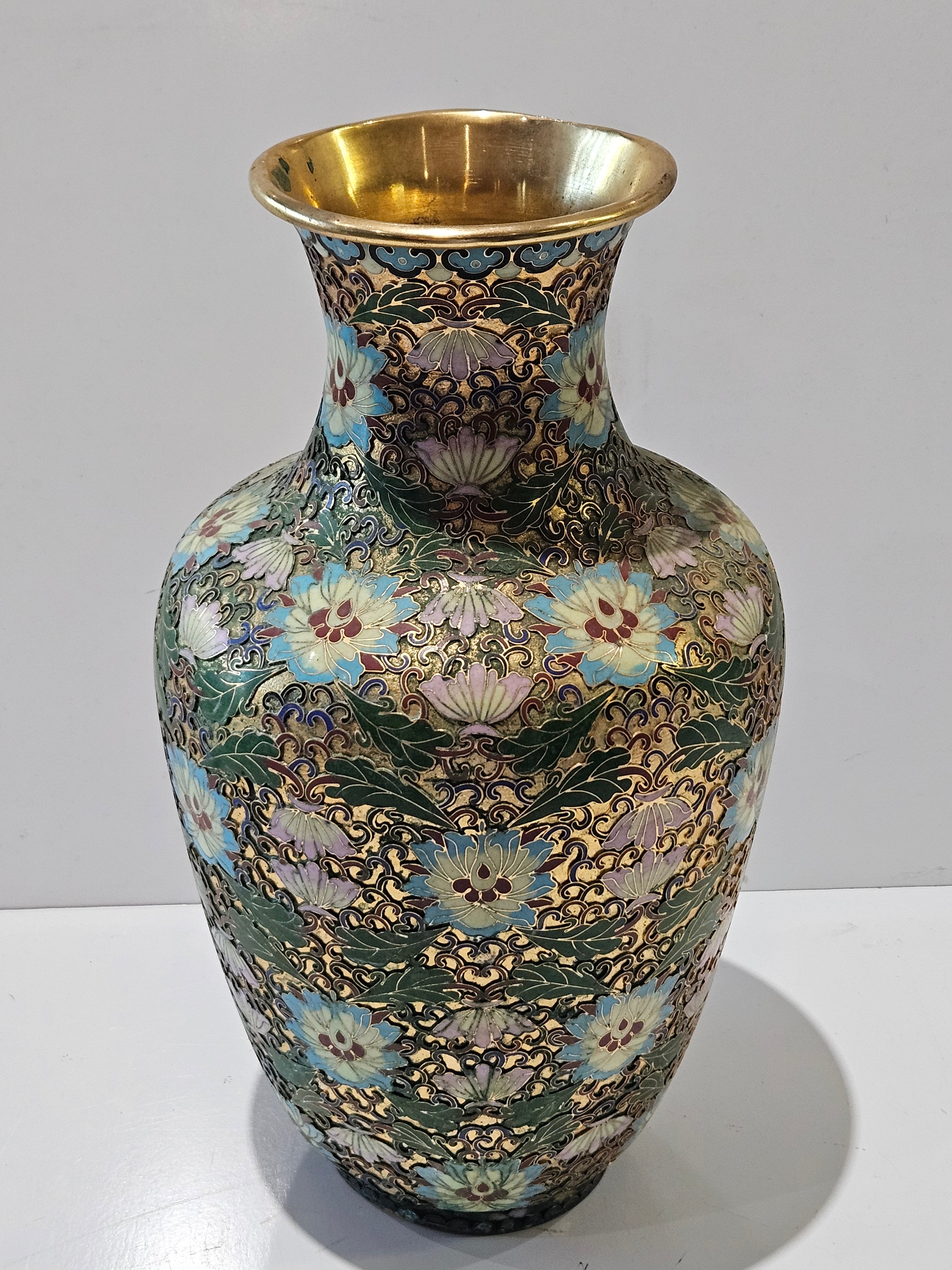Large Vintage Chinese Cloisonné Enamel Floral Brass Vase Decorative Collectible