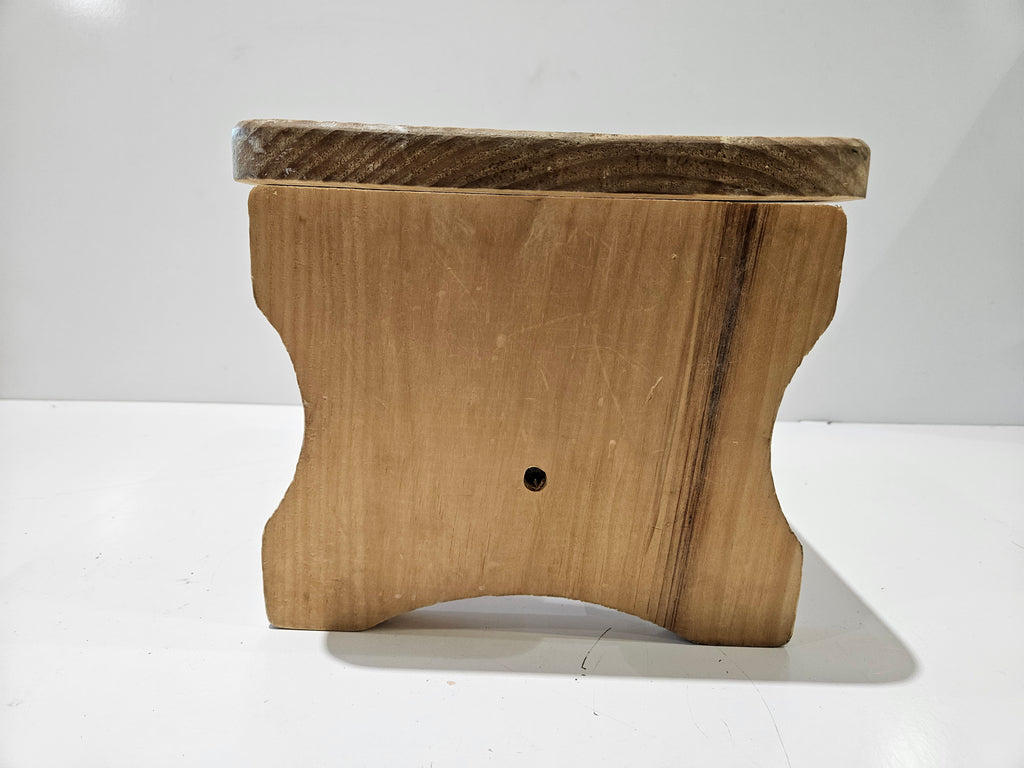 Woodpile Fun! 2011 Solid Wood Rectangle Step Stool Bench 200 Lb Weight Limit USA