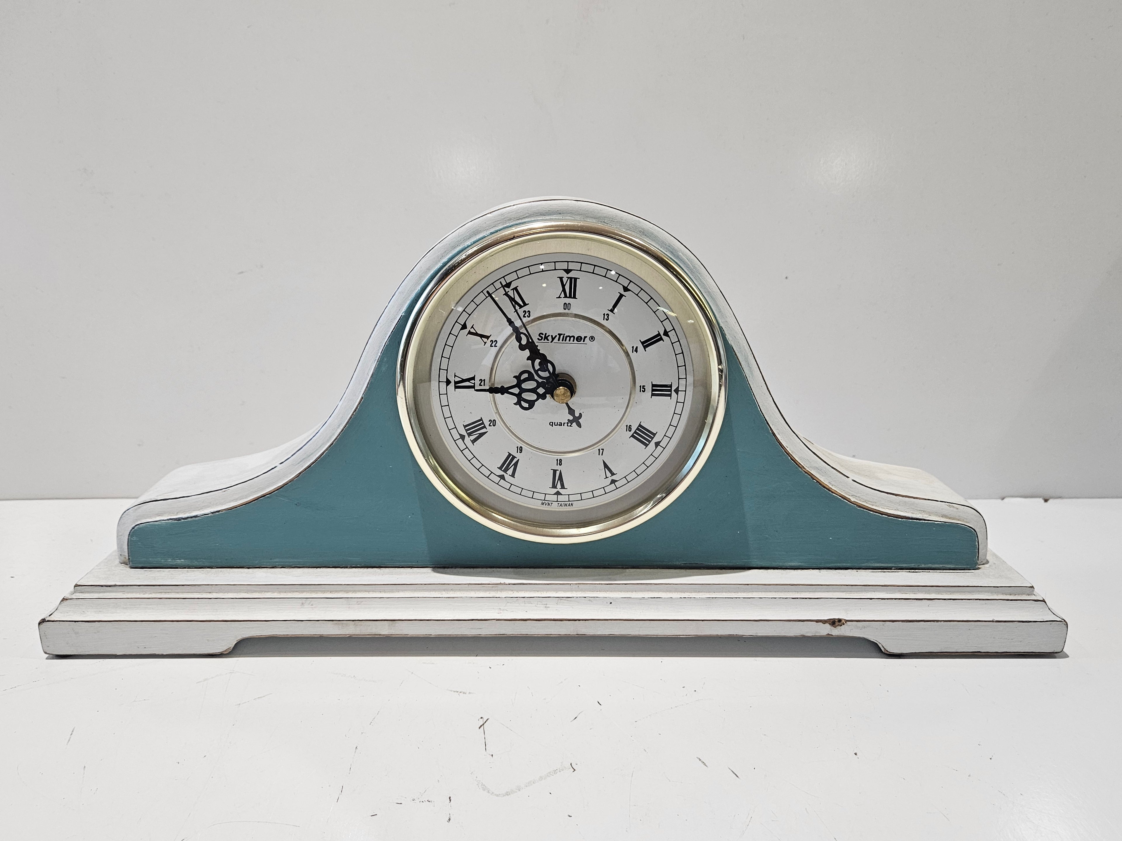 SkyTimer Quartz Wooden Mantel Clock Roman Numerals Blue White Vintage Decor Clock