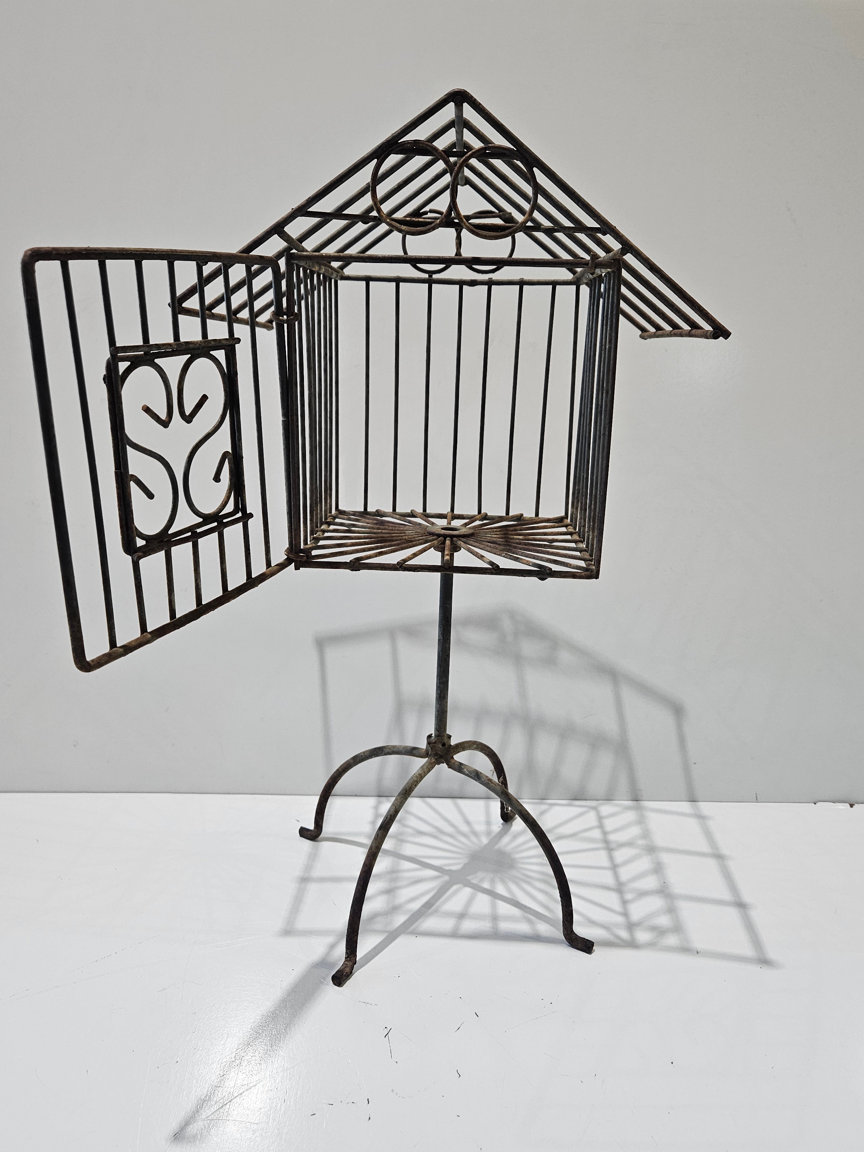 Vintage Rustic Wrought Iron Bird Cage Plant Stand Garden Decor Display Accent