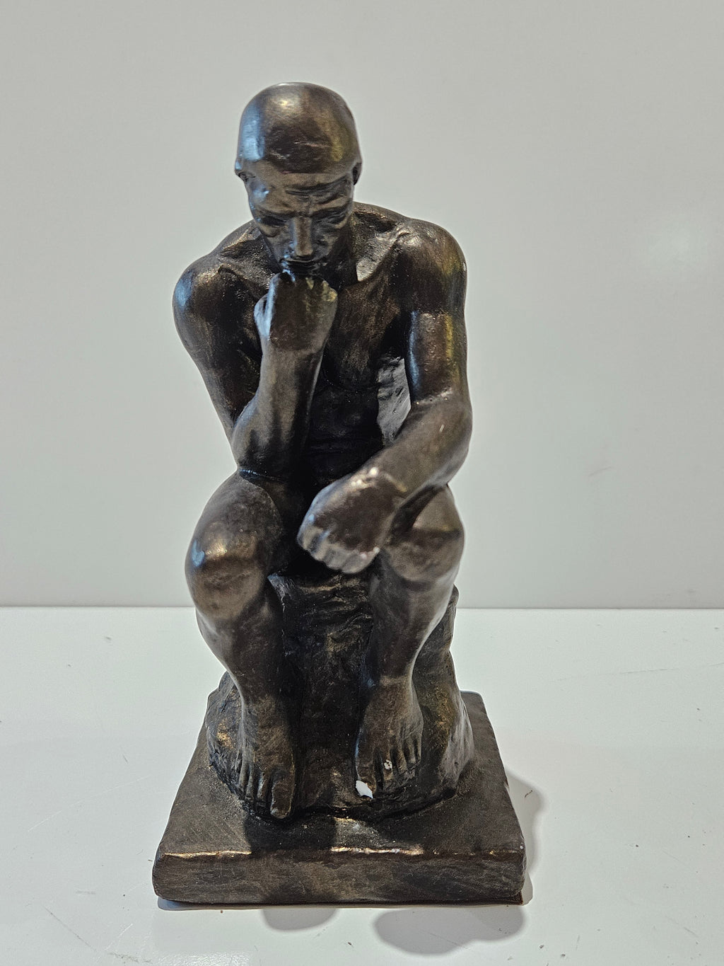 The Thinker Style Bronze Finish Sculpture Figurine Thailand Art Decor Statue