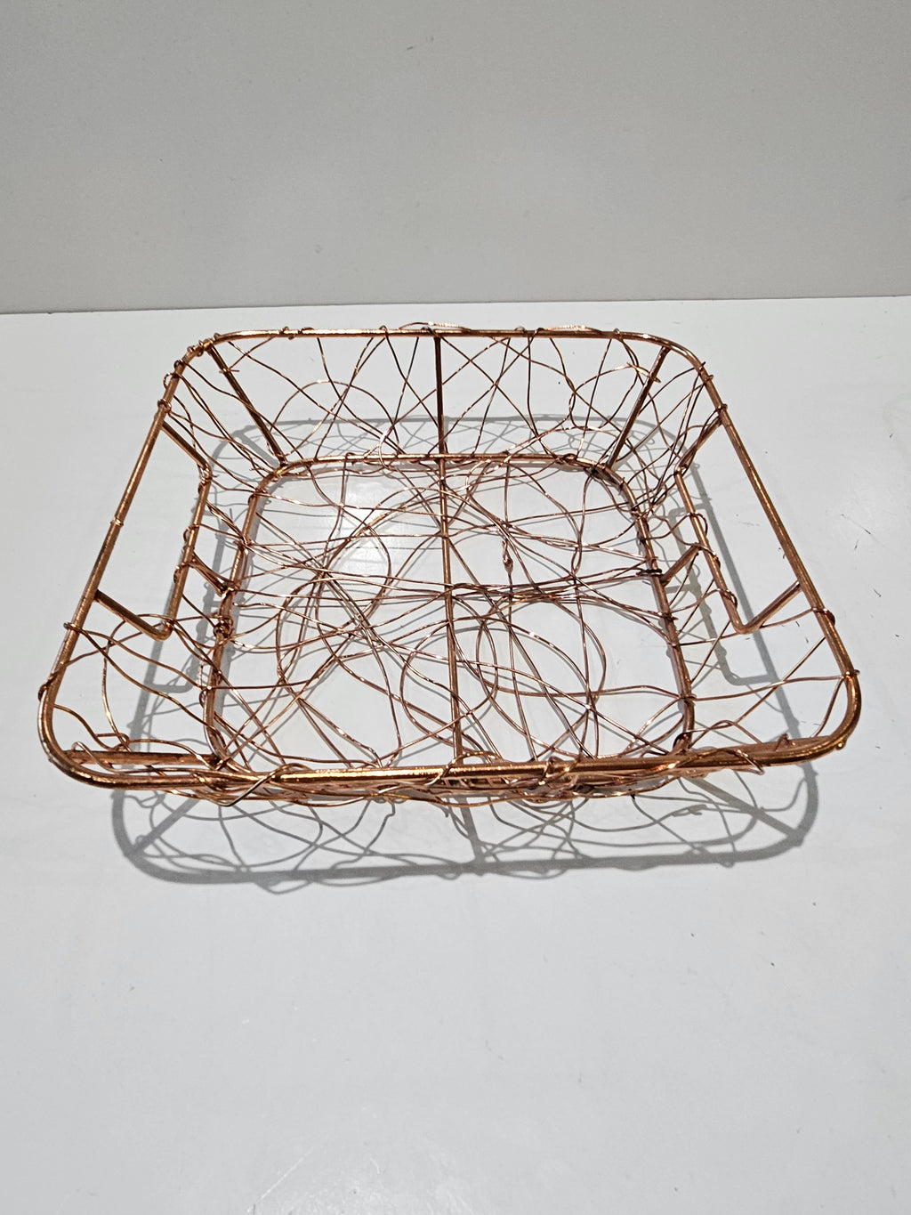 Handcrafted Copper Wire Fruit Basket Decorative Artisan Centerpiece Storage Bowl