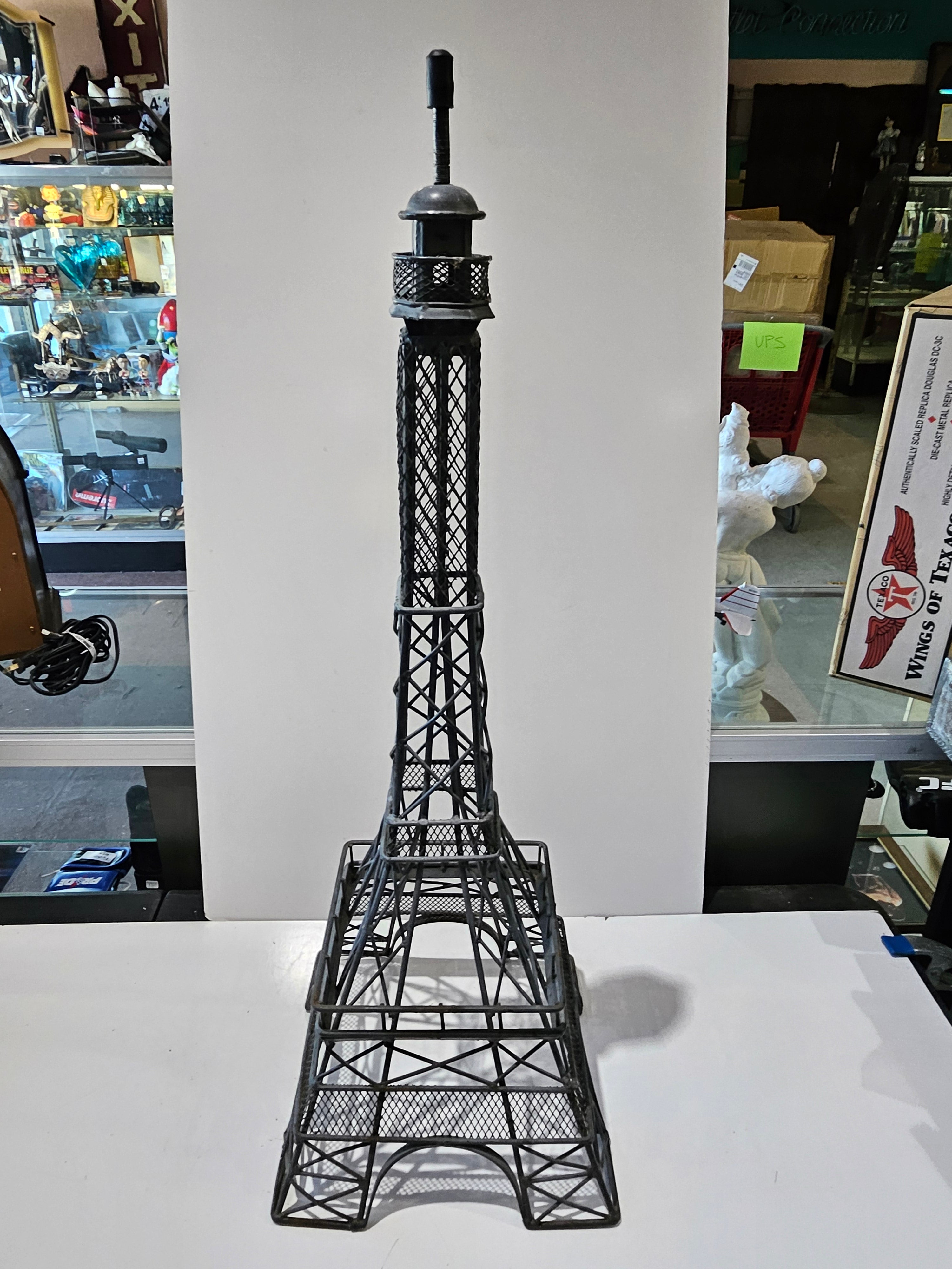 Large Metal Eiffel Tower Replica Sculpture Paris Landmark Tabletop Home Decor