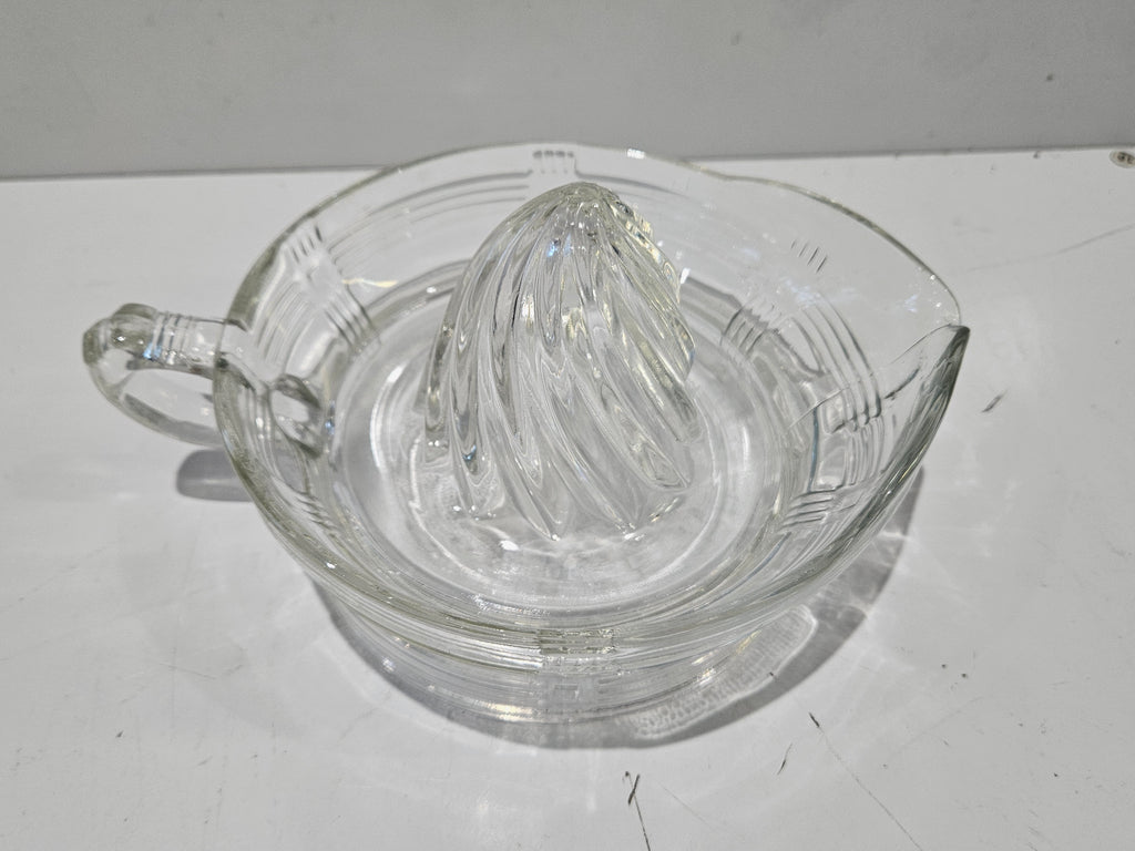 Vintage Clear Glass Manual Citrus Juicer Reamer Depression Style Lemon Lime Squeezer