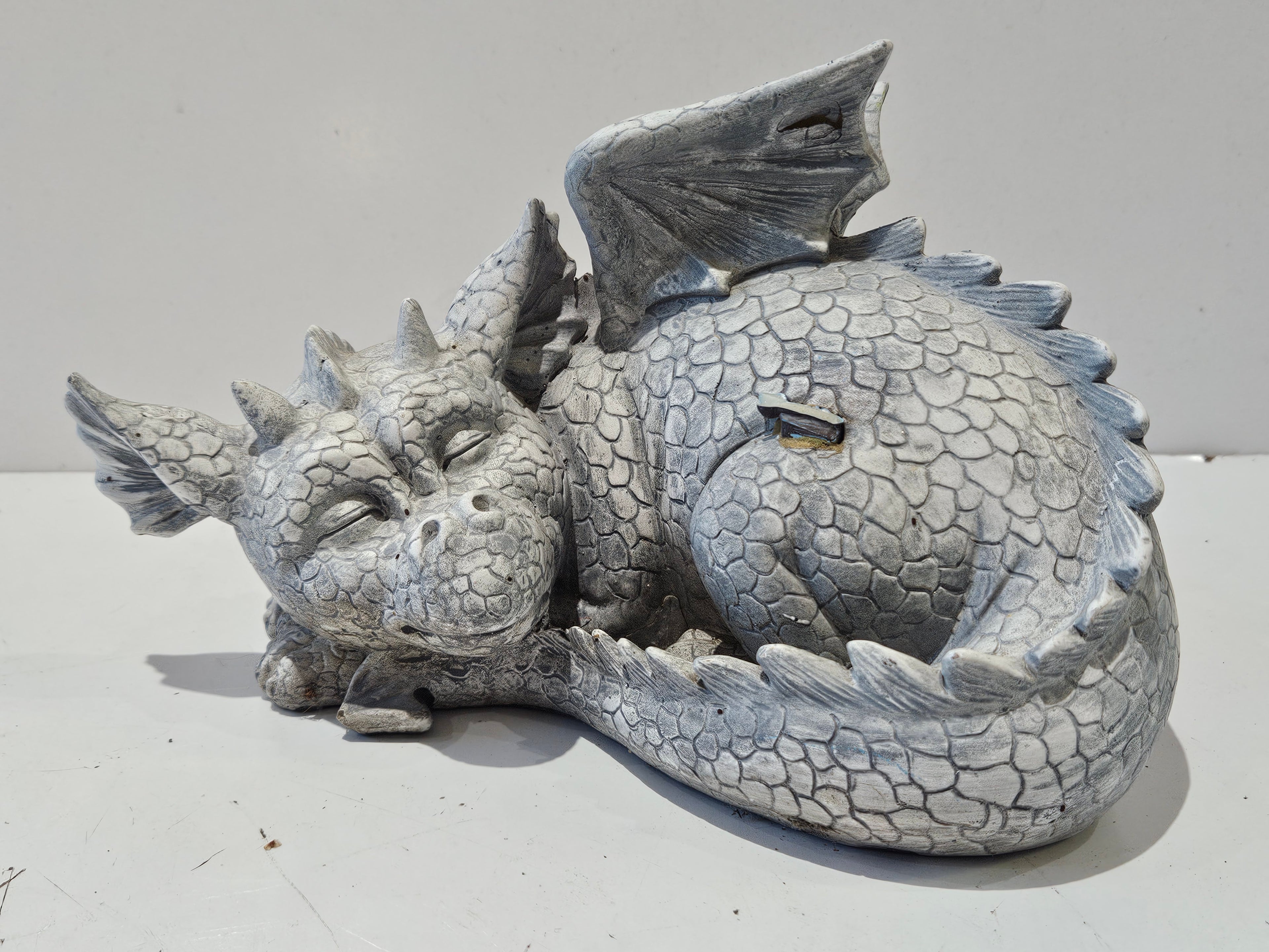 Fantasy Sleeping Baby Dragon Figurine Resin Garden Statue Decorative Sculpture