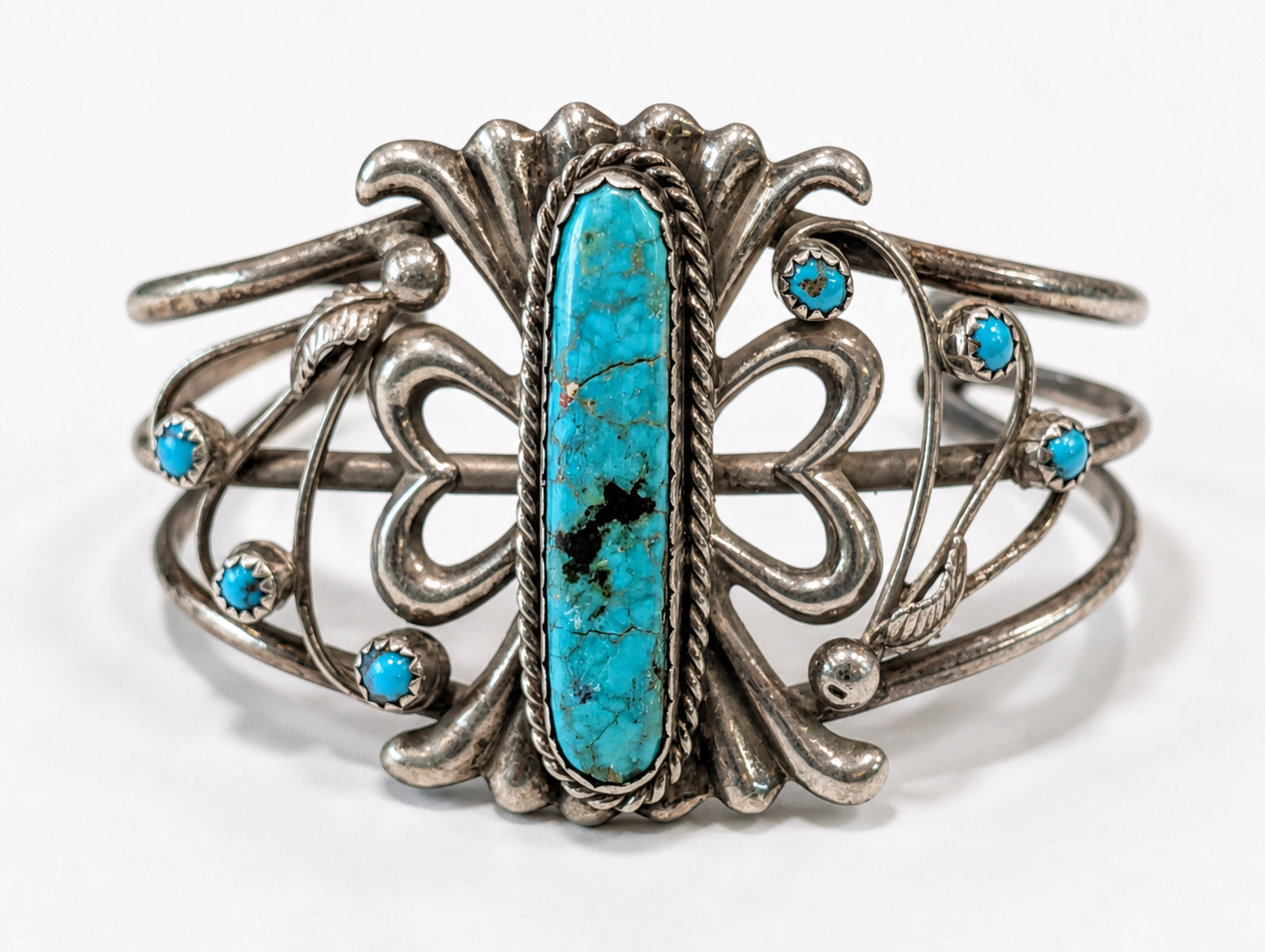 Vintage Sterling Silver Turquoise Cuff Bracelet Native Style Floral Design 43.1g