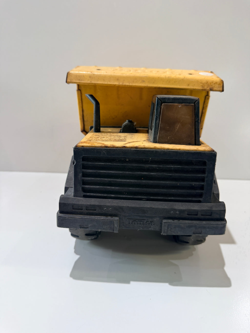 Vintage Tonka Mighty Dump Truck Yellow Steel Construction Toy Classic USA