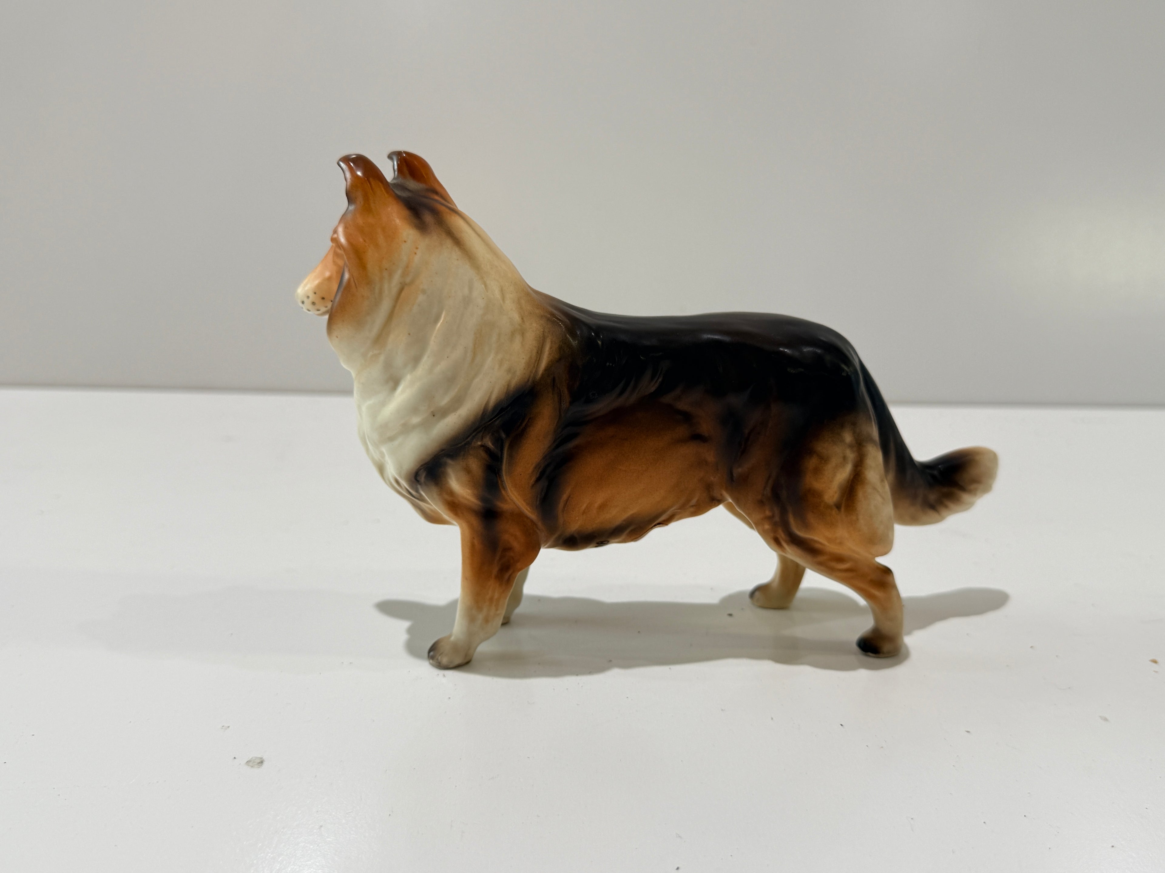 Vintage Porcelain Collie Dog Figurine Hand Painted Japan H7328 Collectible