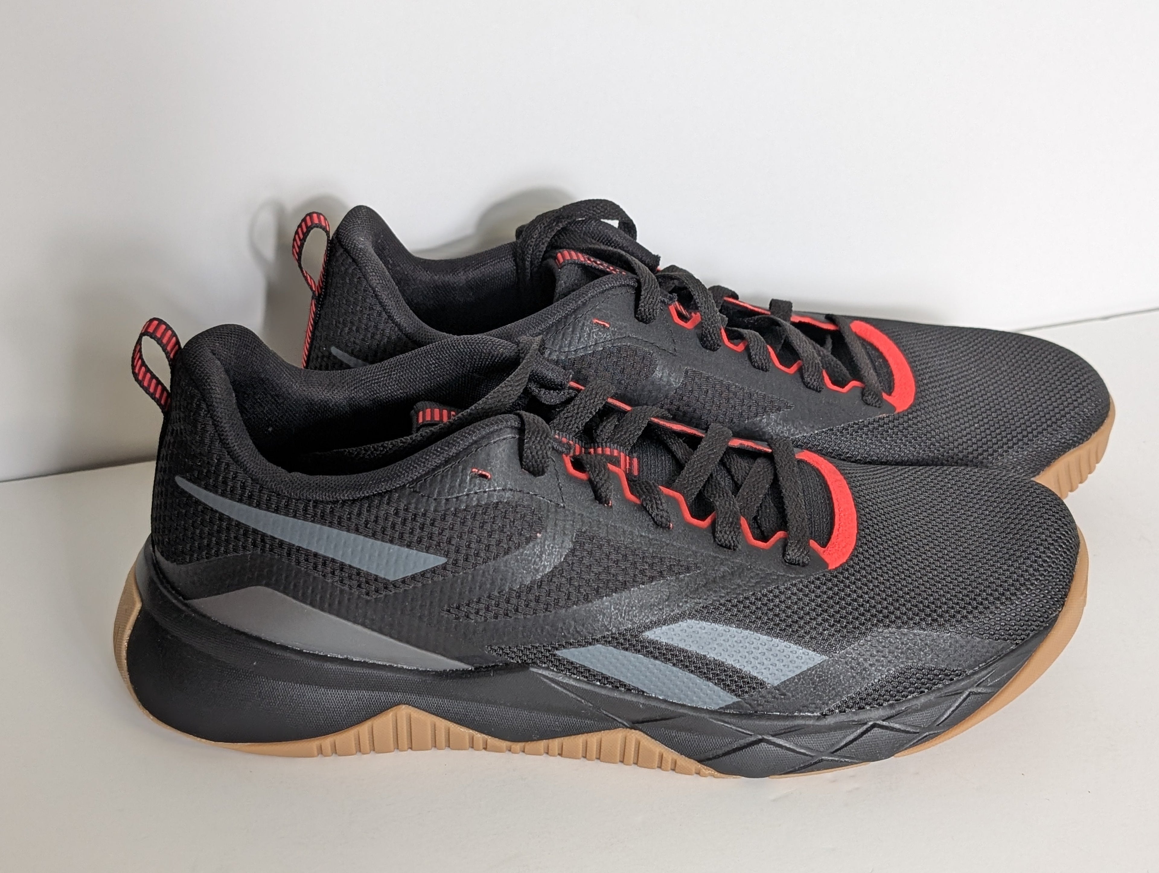 Reebok NFX Trainer Black Red Gum Sole Men's Size 12 Ortholite MemoryTech Shoes