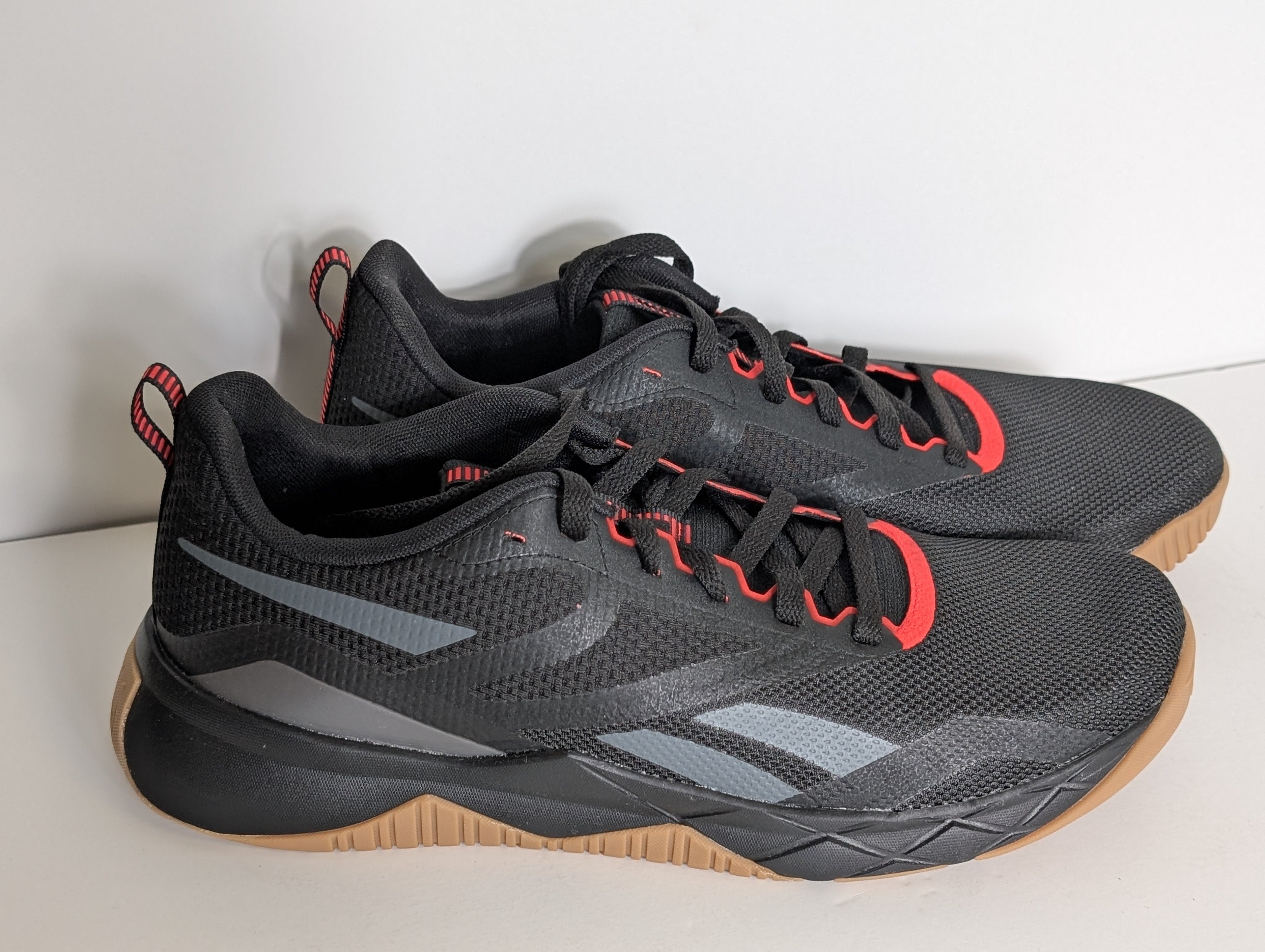 Reebok NFX Trainer Black Red Gum Sole Men's Size 12 Ortholite MemoryTech Shoes