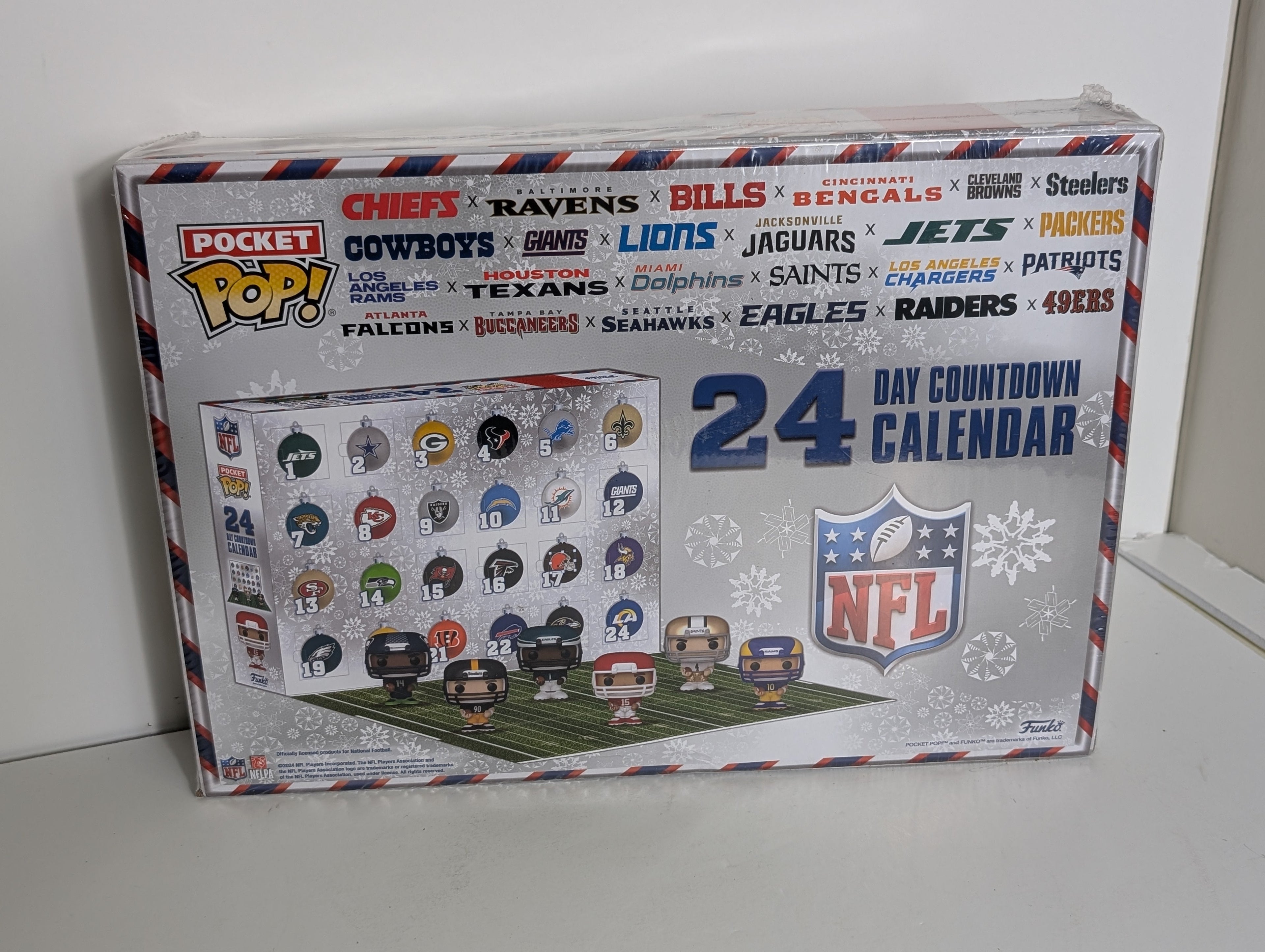 Funko Pocket Pop NFL Countdown Calendar Advent Box 24 Vinyl Collectibles NIB