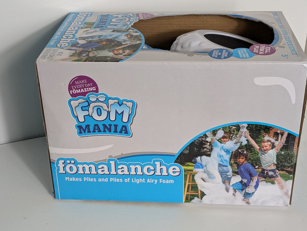 Föm Mania Fömalanche Foam Machine Outdoor Play Toy with Non-Toxic Refill Formula