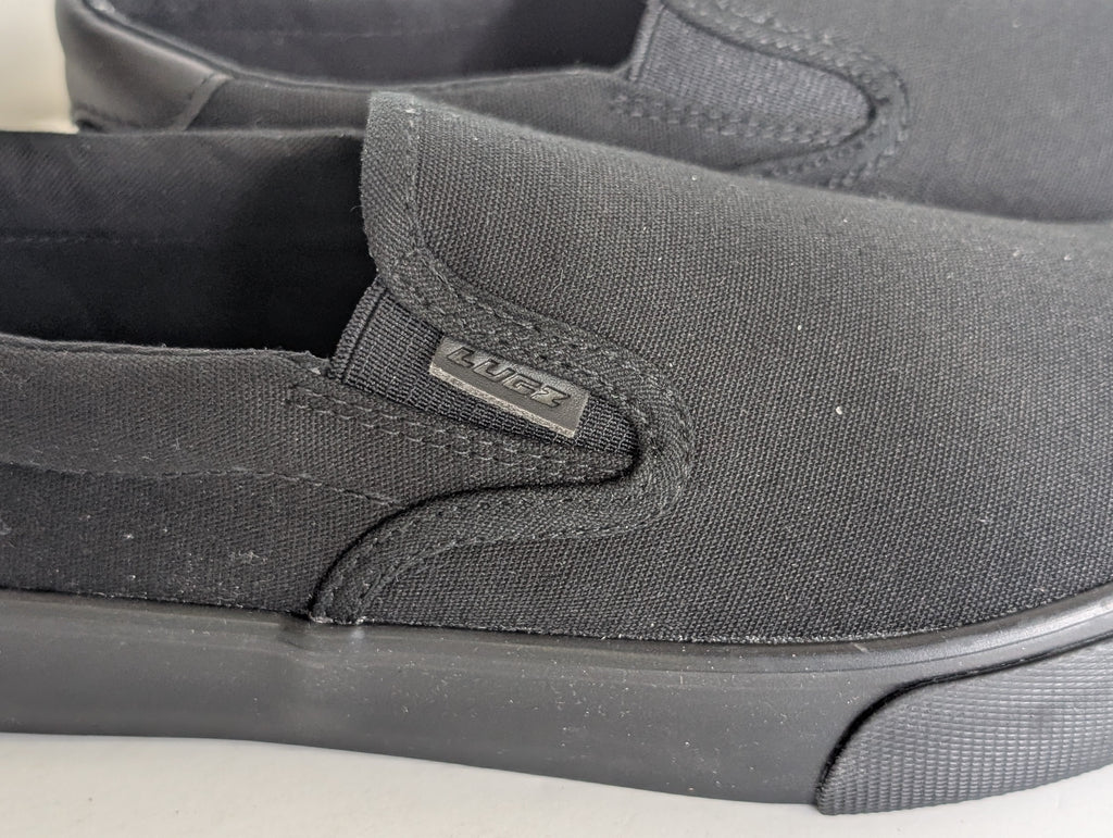 Lugz Clipper Wide Black Canvas Slip-On Sneakers Women’s Size 7 New in Box