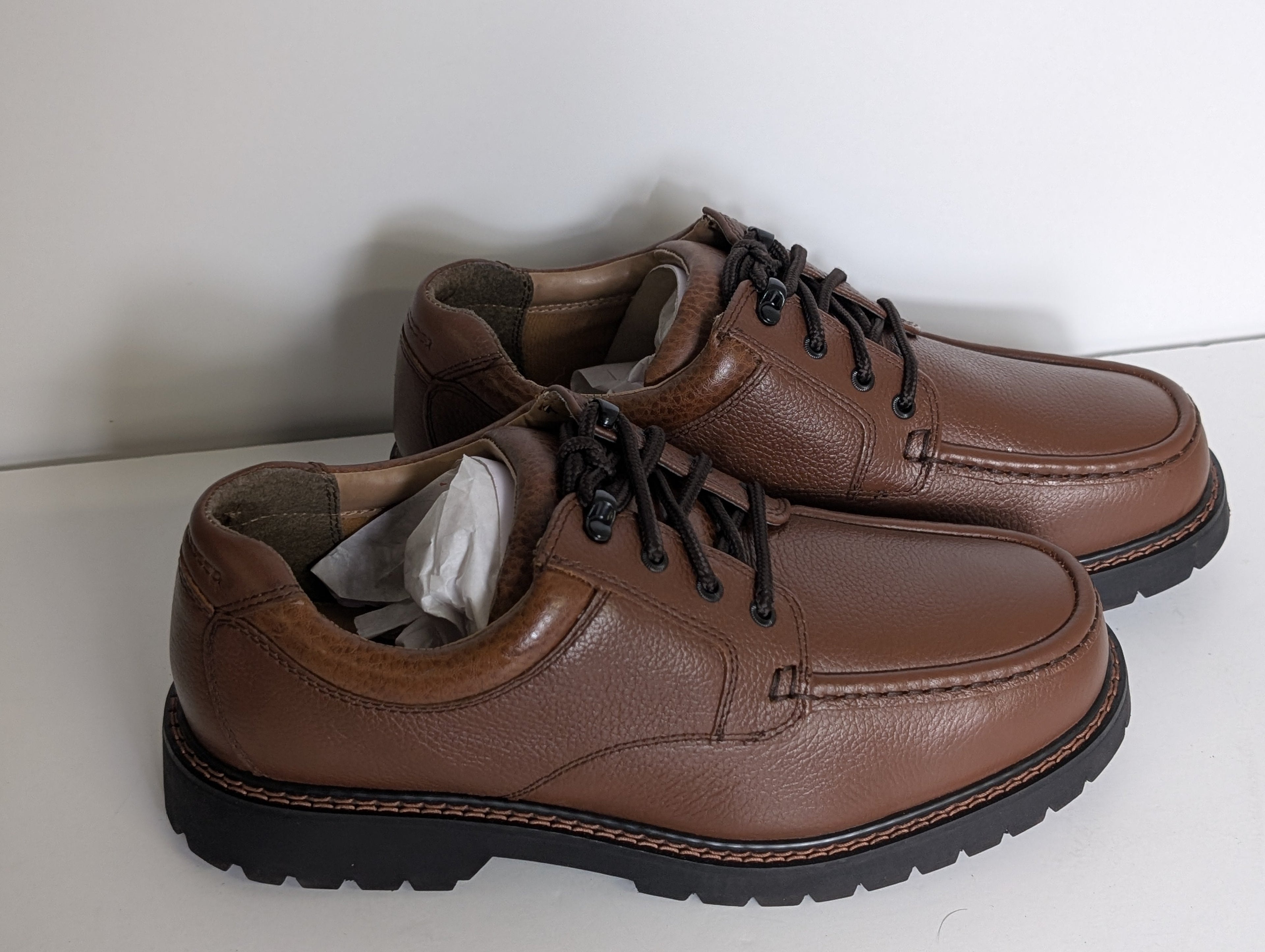 Dockers Glacier Dark Tan Leather Oxford Casual Shoes Men’s Size 10W Oil Resistant NIB