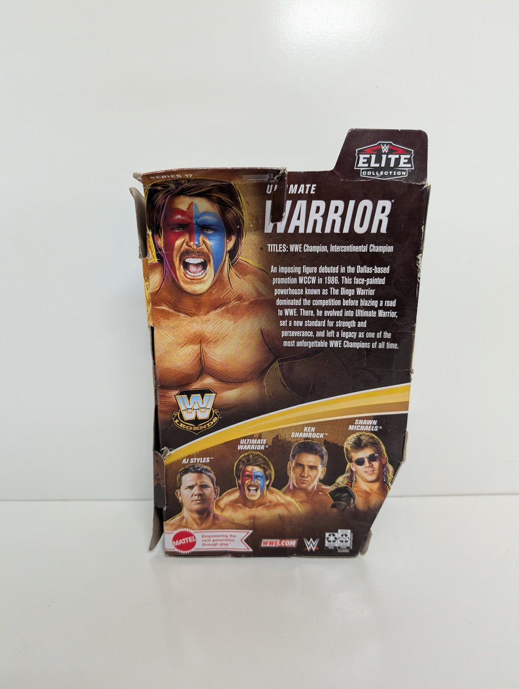 WWE Ultimate Warrior Elite Collection Series 17 – Mattel Legends Figure (New, Damaged Box)