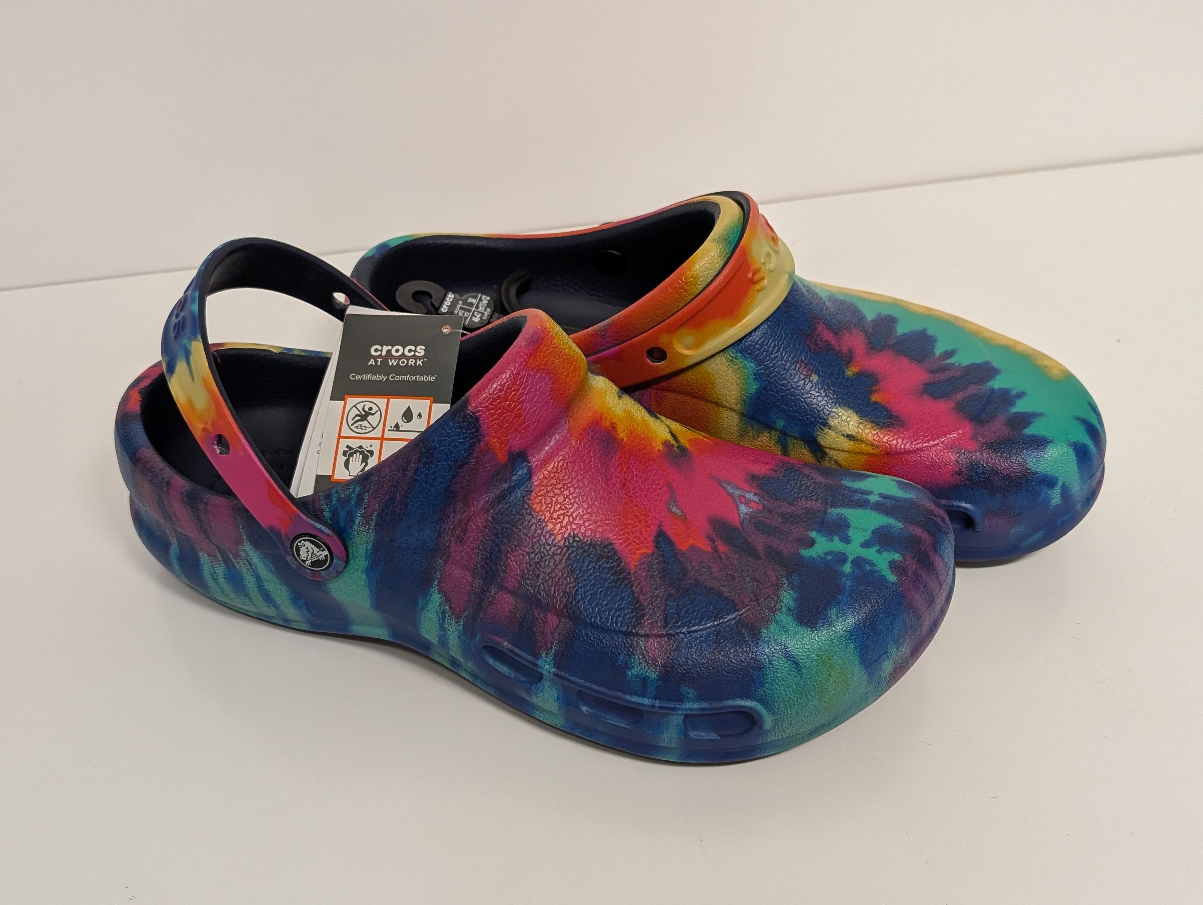 Crocs Bistro Graphic Clog Tie-Dye Unisex Size M12/W12 Slip-Resistant Comfort Clogs (New)