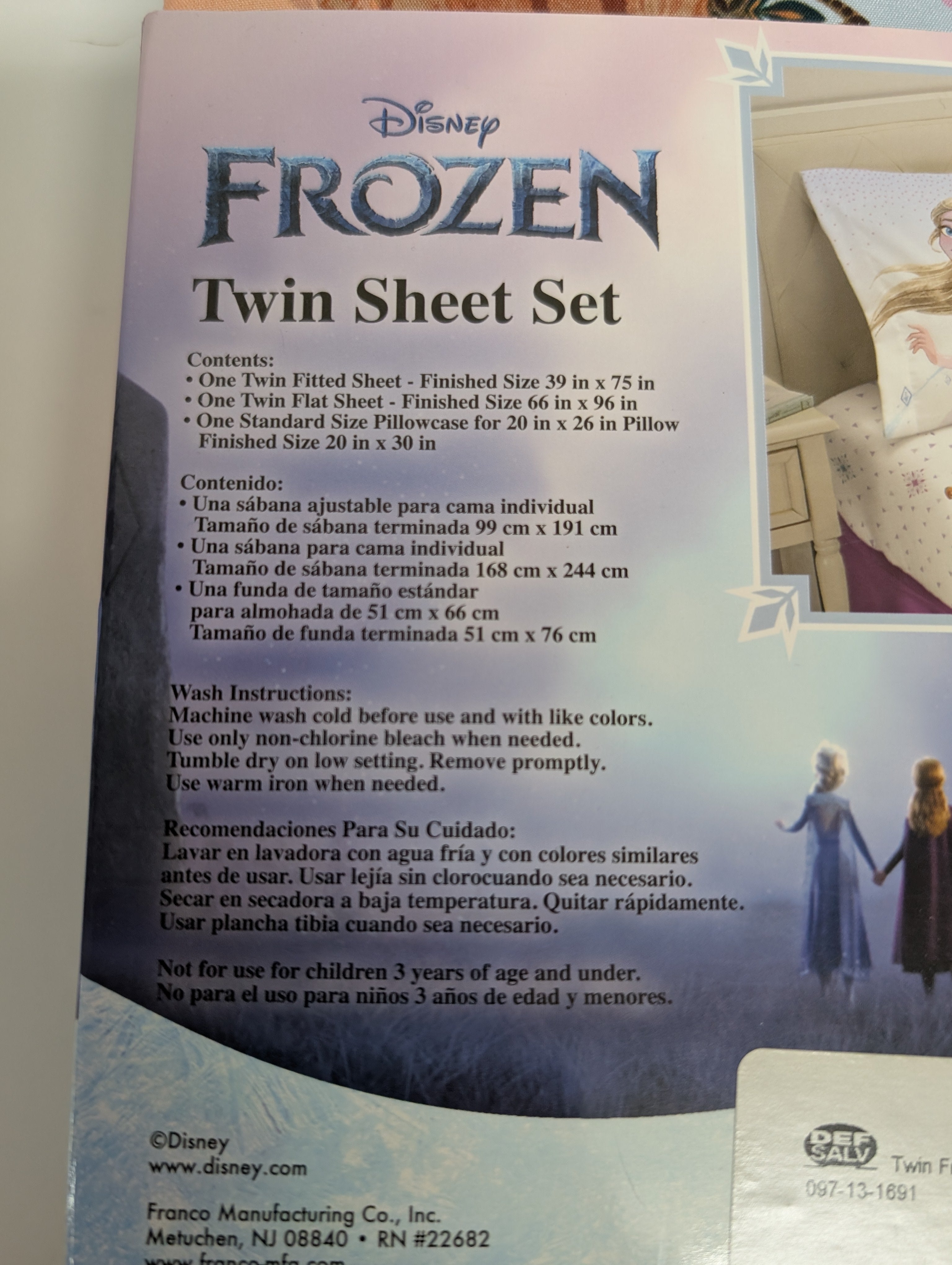 Disney Frozen Twin Sheet Set Featuring Elsa & Anna Super Soft Kids Bedding