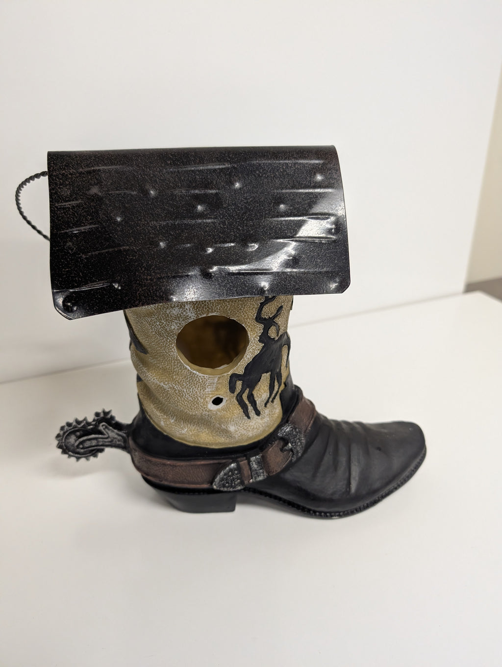 Western Cowboy Boot Birdhouse Rustic Resin Decor with Metal Roof (Damaged)
