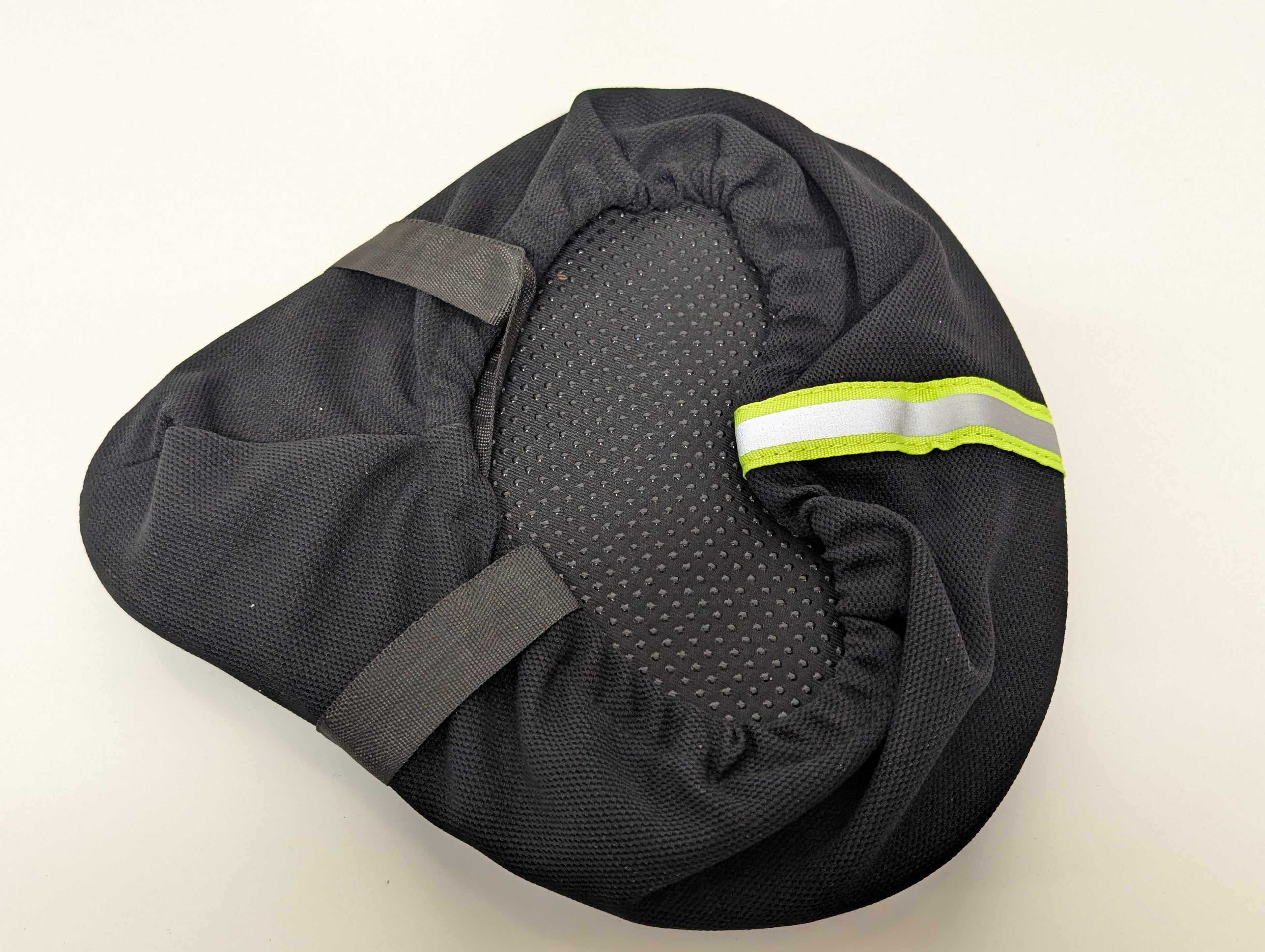 Black Memory Foam Bicycle Seat Cushion Cover w Reflective Trim Non-Slip