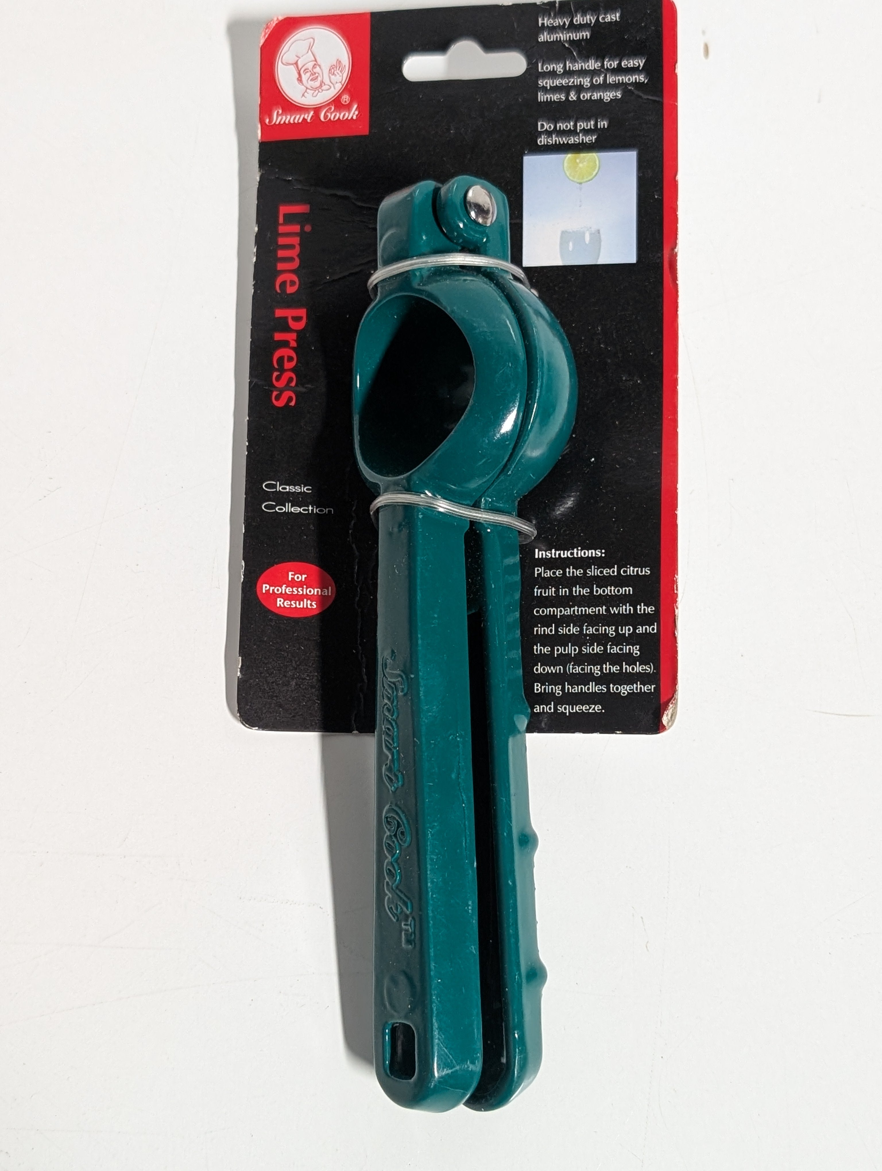 Smart Cook Heavy-Duty Lime Press Cast Aluminum Citrus Squeezer Green