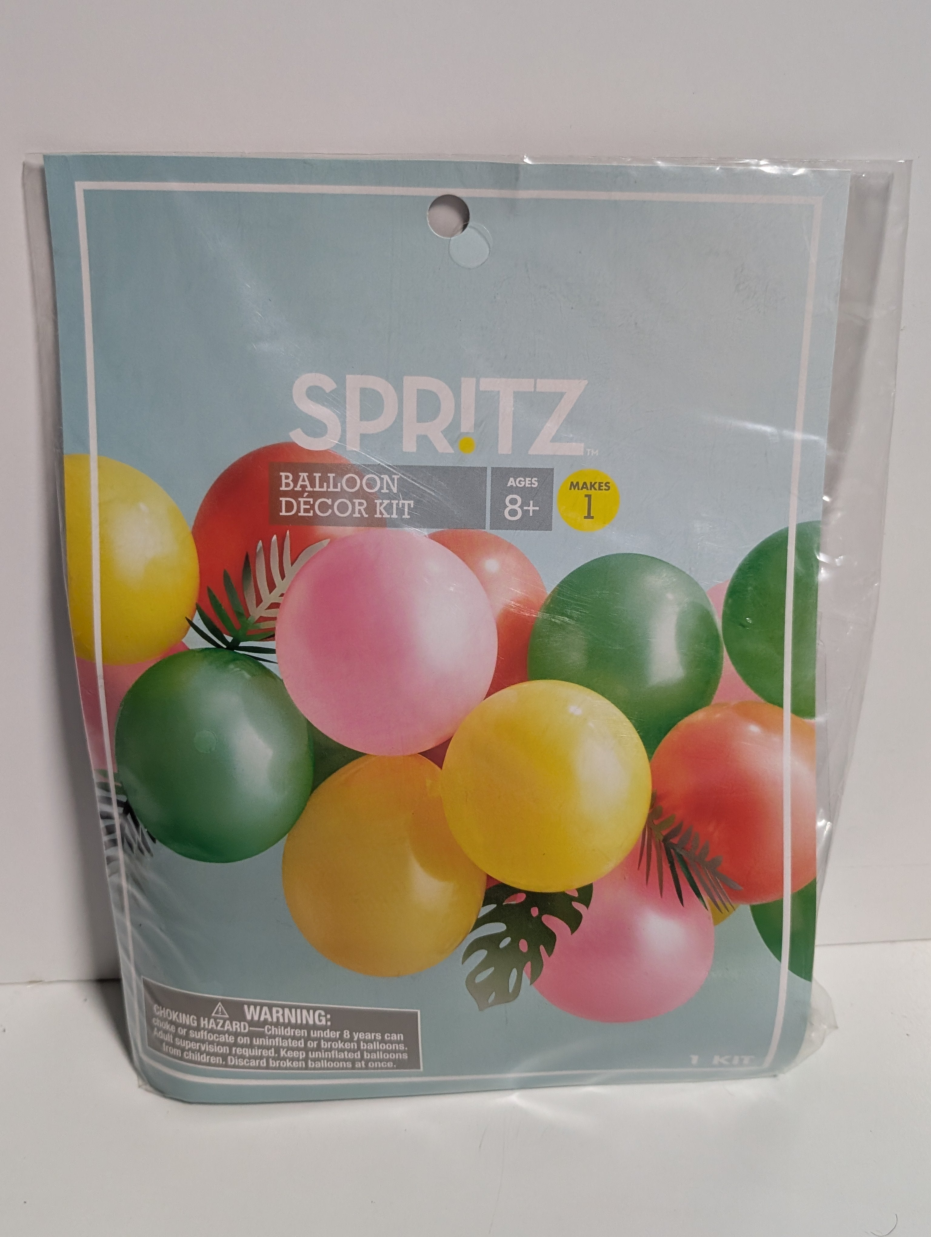 Spritz Balloon Decor Kit Tropical Party Supplies Colorful Leaf Theme Collectible Set