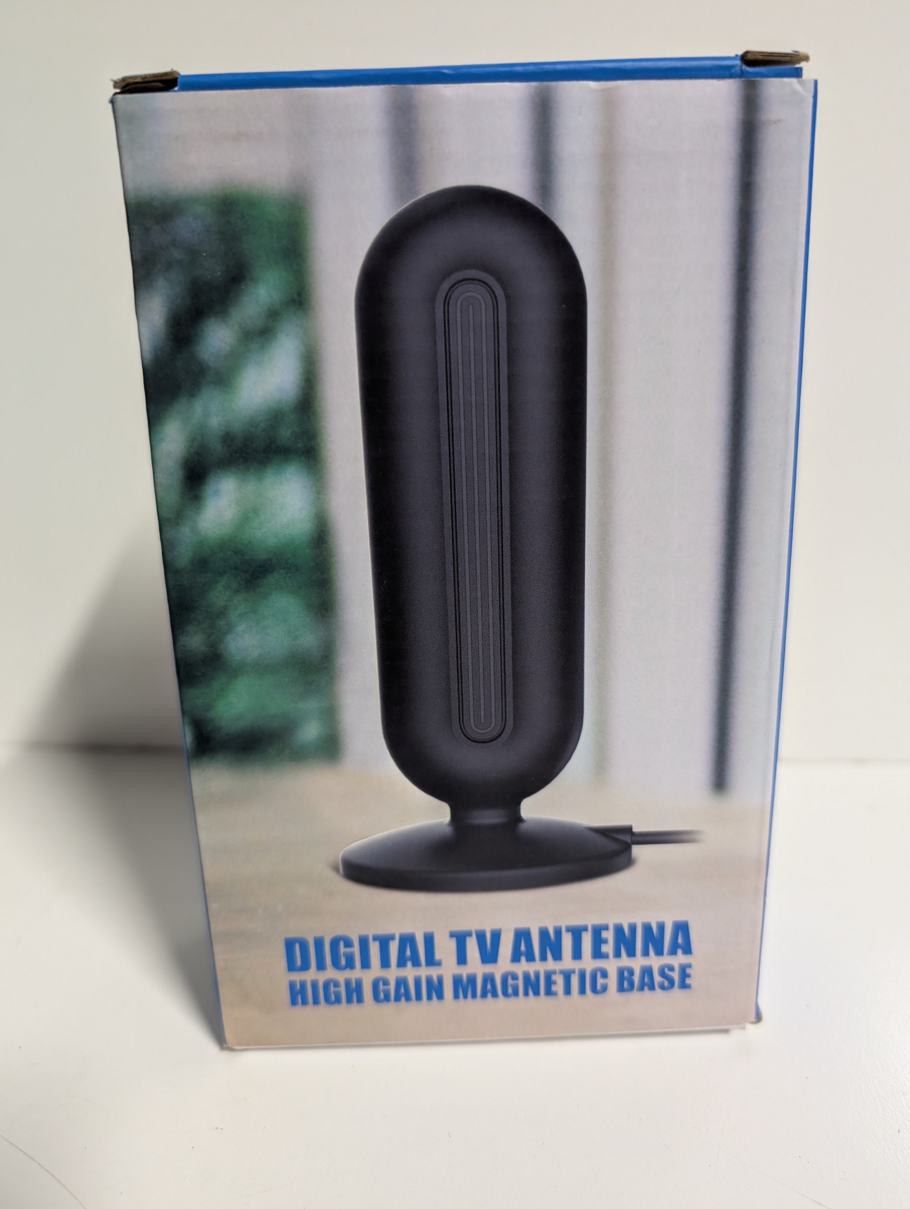 Digital TV Antenna High Gain Indoor Magnetic Base Compact Modern Signal Receiver
