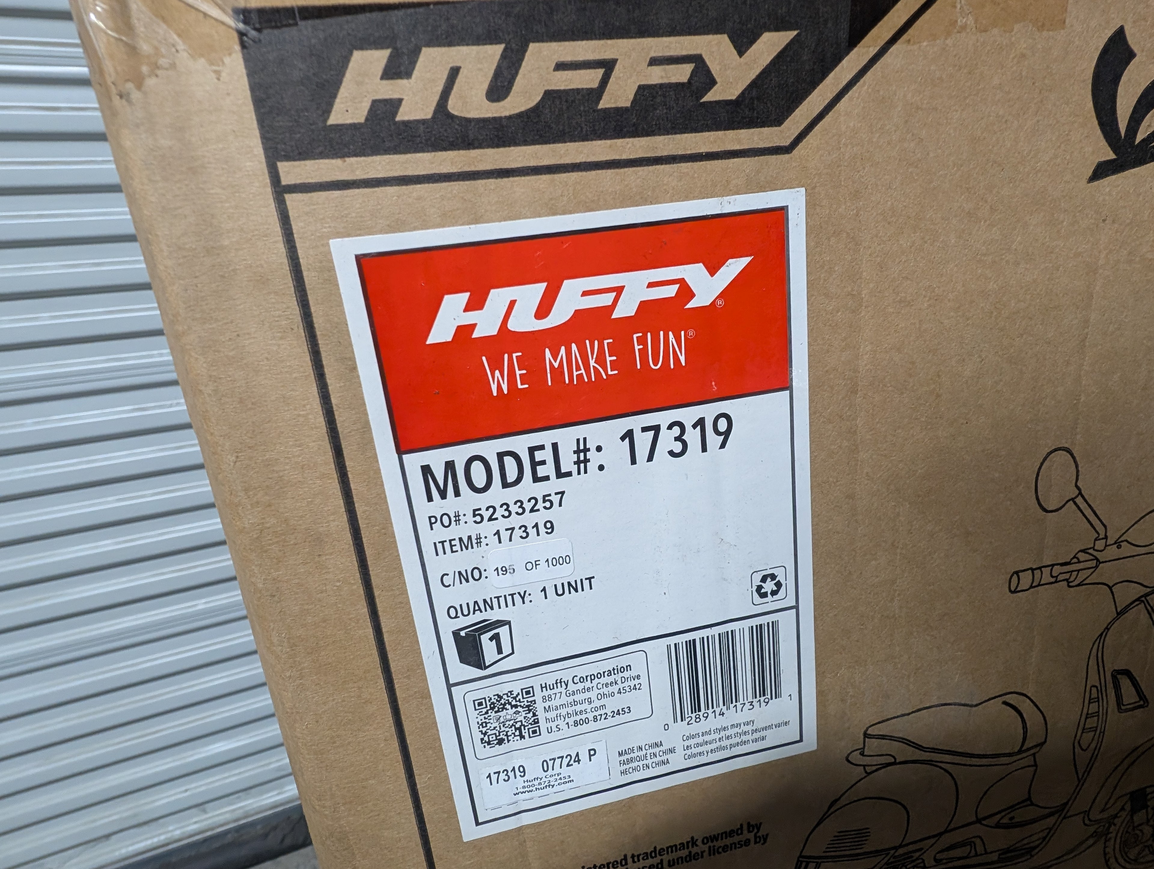 Huffy Vespa GTS 6V Battery Powered Ride-On Scooter for Kids Model 17319 Collectible Toy