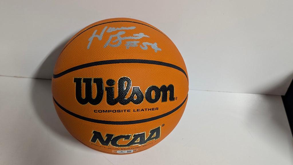 Wilson NCAA Basketball Signed Horace Grant Beckett Certified Collectible Display