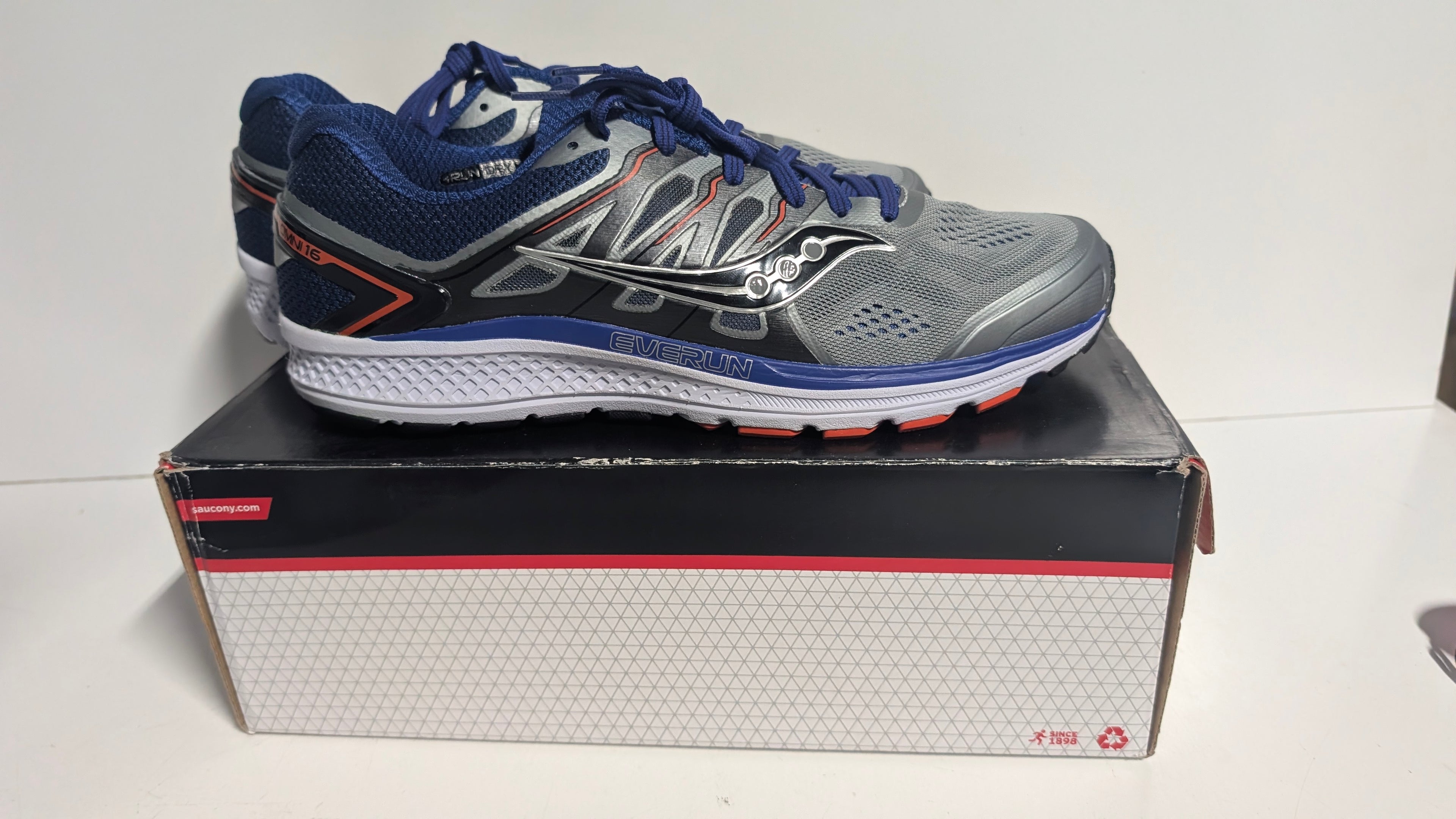 Saucony Omni 15 Everun Running Shoes Gray Blue Mens Size 12 New In Box Stability