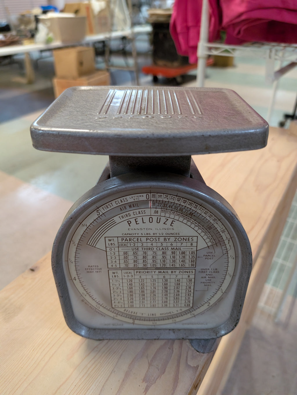 Vintage Pelouze Parcel Post Postal Scale Model Y-5 Metal Countertop Display
