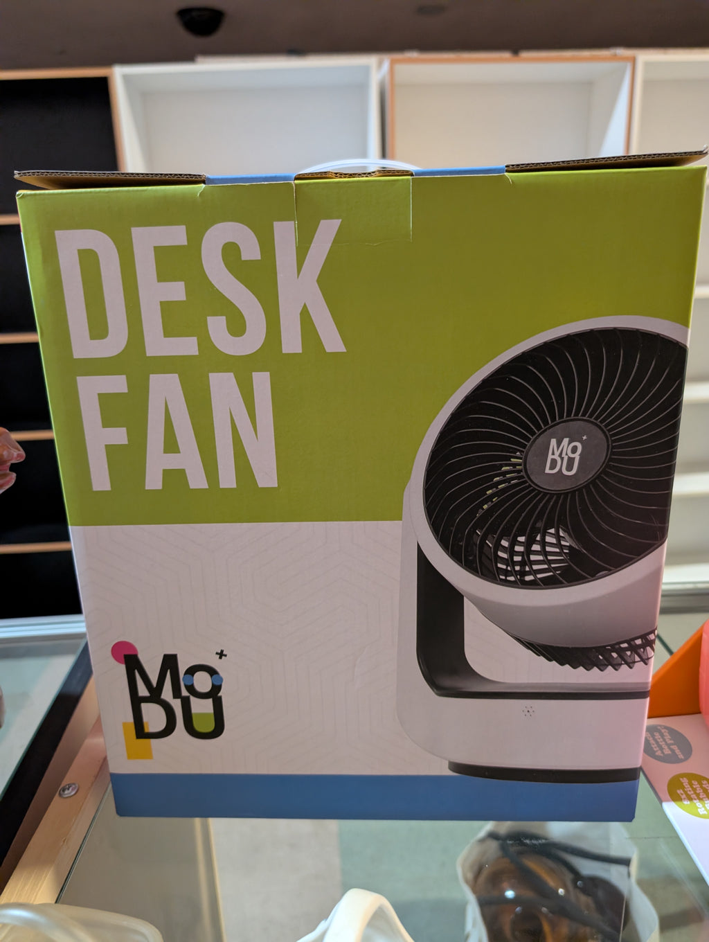 MODU Desk Fan Model MO-25003 Compact Table Fan 120V Black White
