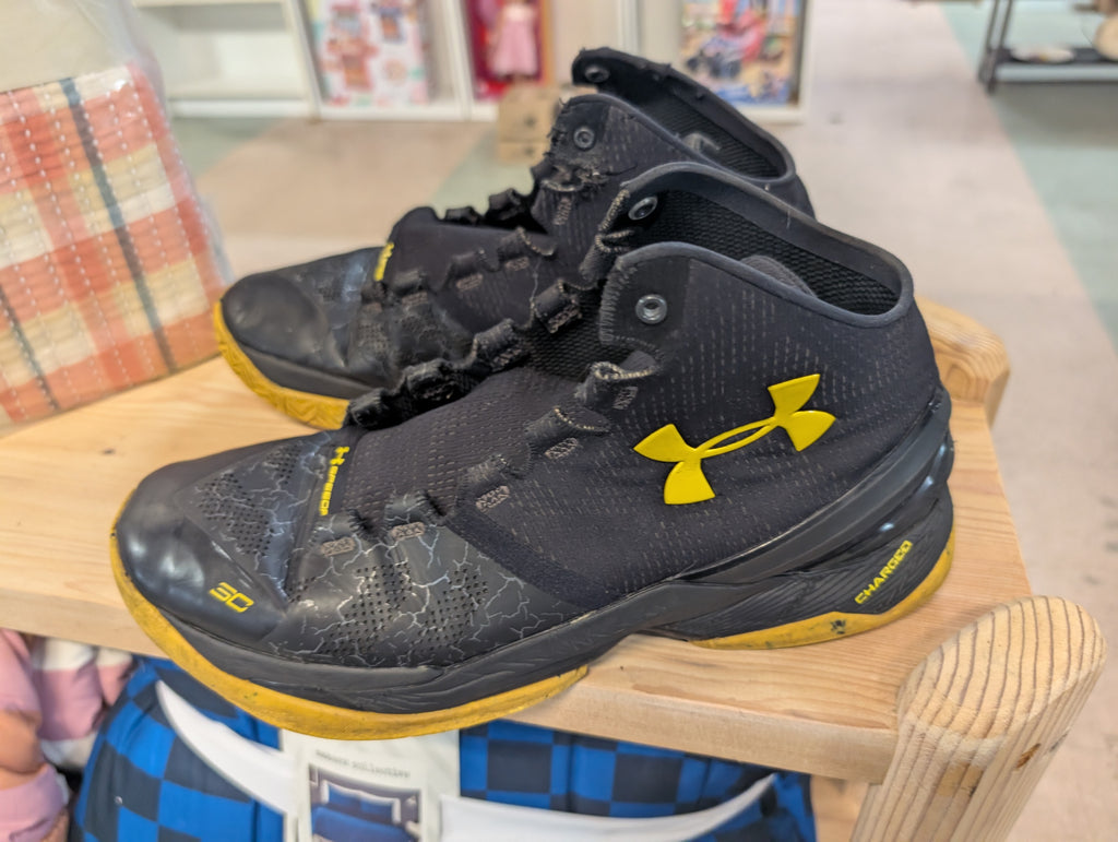 Under Armour Curry SC Black Yellow Mid Top Basketball Shoes Mens Size 11 Used